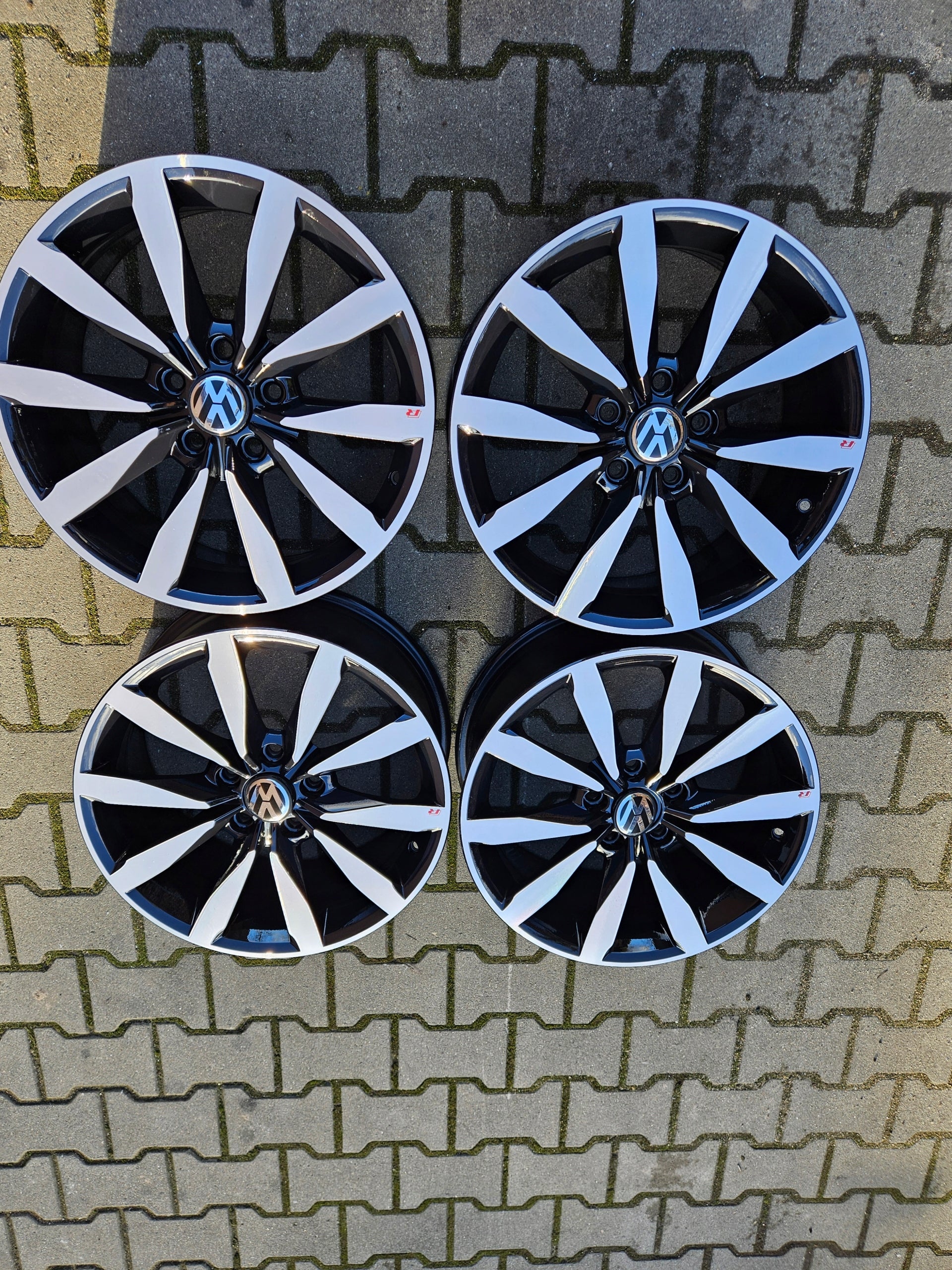  Alu Felge Volkswagen Golf Aluminum rim 17 Zoll 7.0J 5x112 49ET 5G0601025 product image