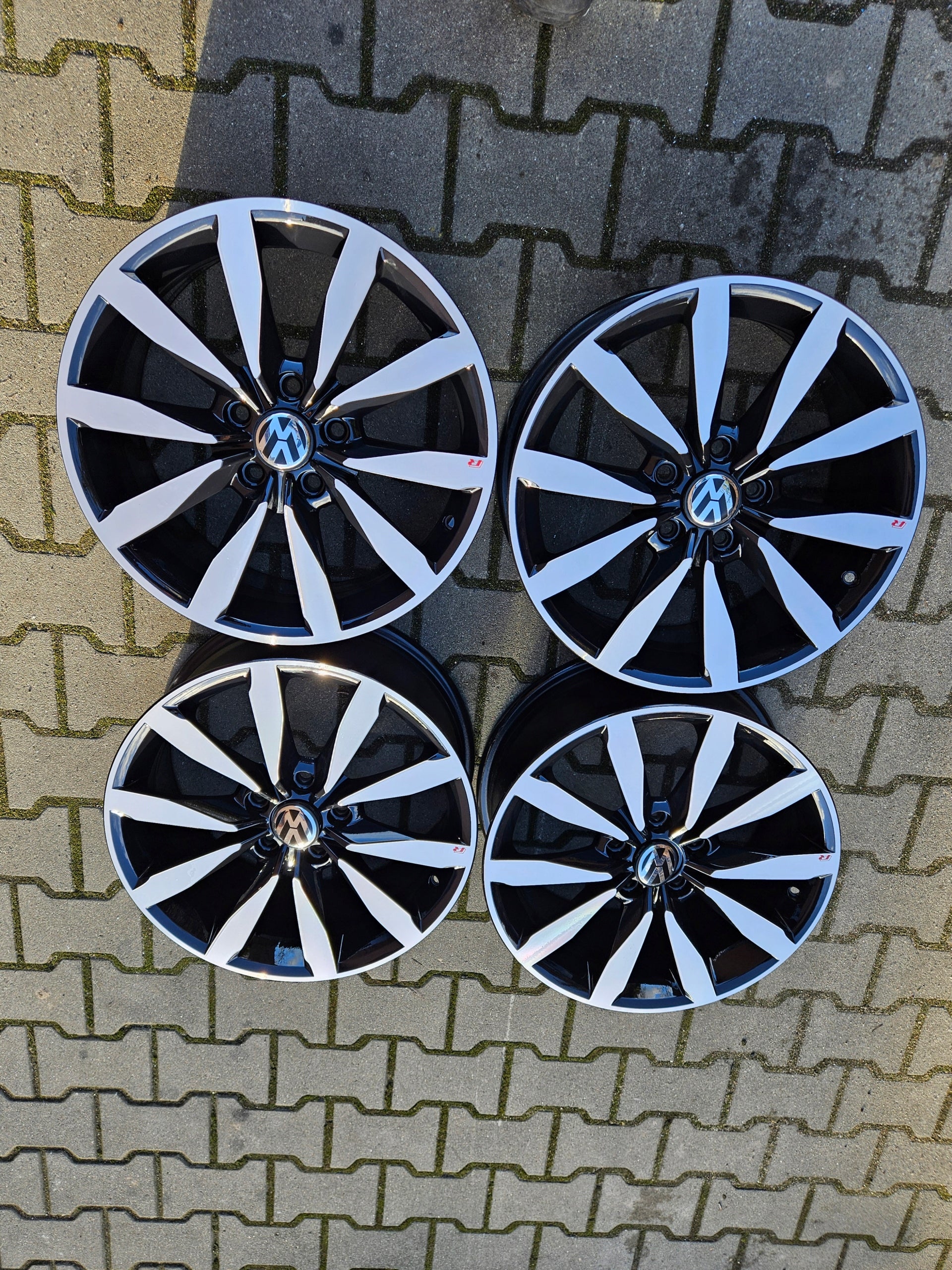 Alu Felge Volkswagen Golf Aluminum rim 17 Zoll 7.0J 5x112 49ET 5G0601025