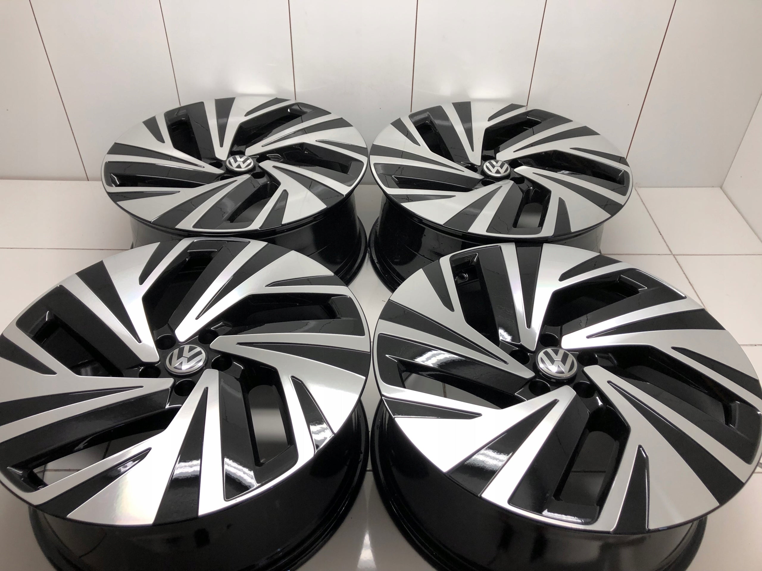 Alu Felge Volkswagen ID.3 ID.4 21 Zoll 8.5J 5x112 40ET 10A601025H