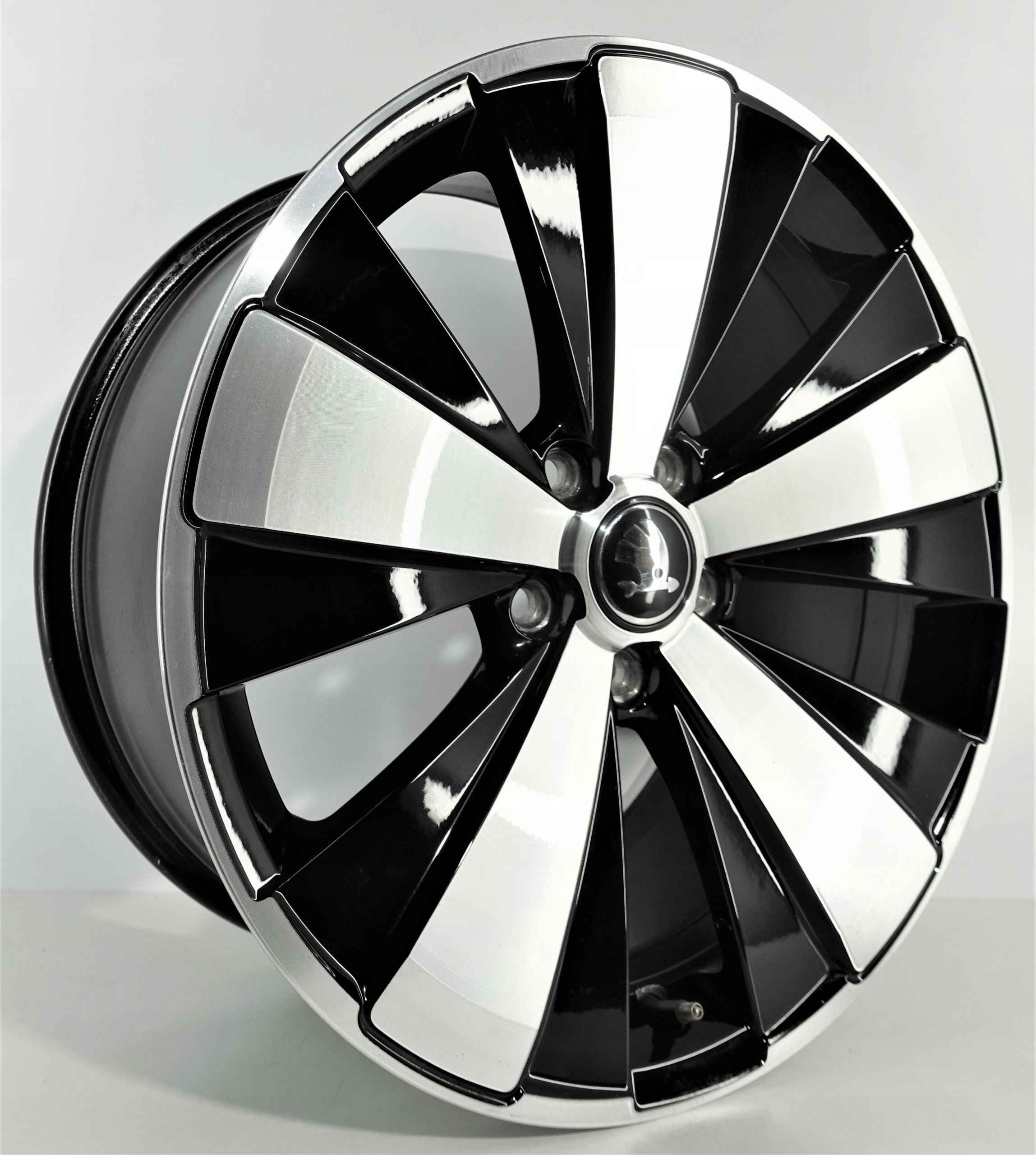 Alu Felge Volkswagen Golf VIII Aluminum rim 18 Zoll 8.0J 5x112 48ET