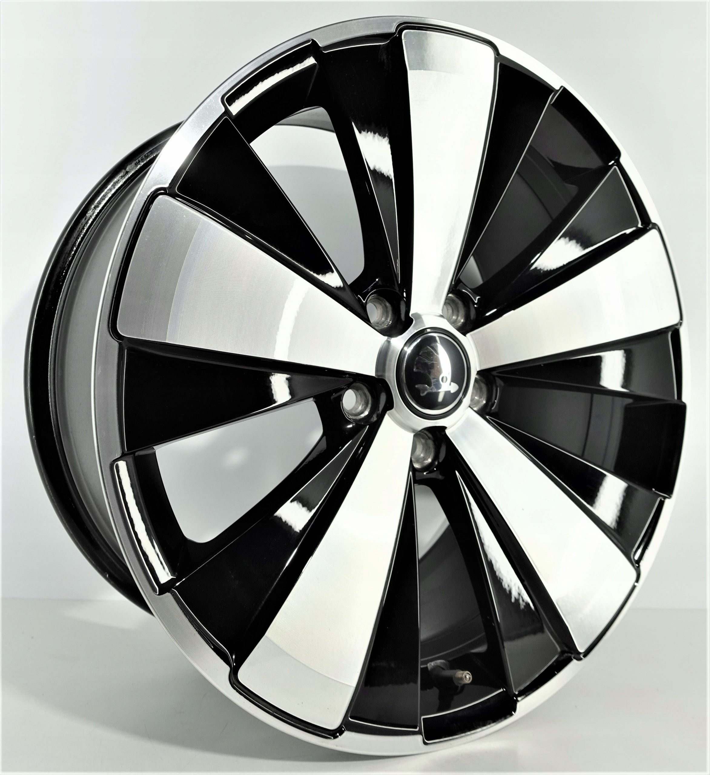 Alu Felge Volkswagen Golf VIII Aluminum rim 18 Zoll 8.0J 5x112 48ET