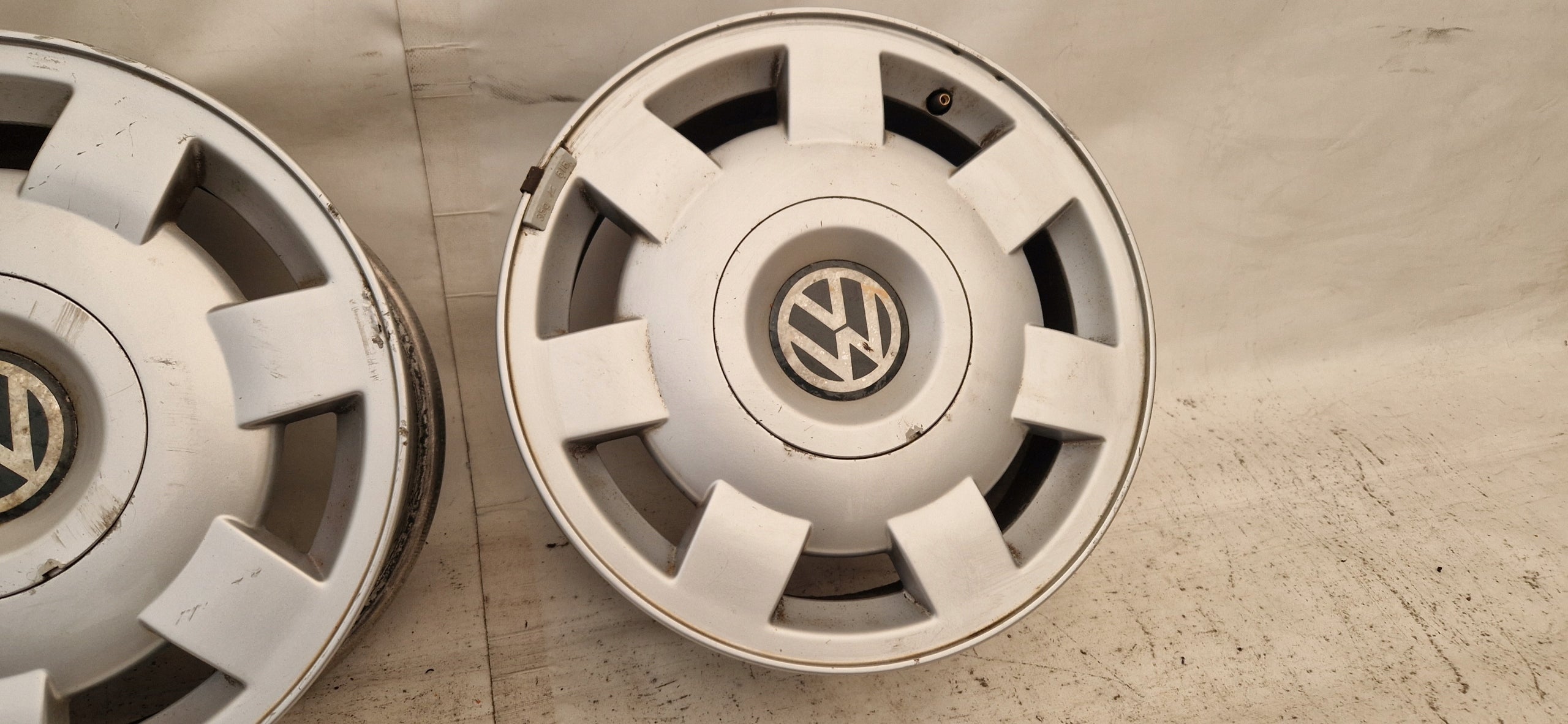 1x Alu Felge Volkswagen T4 LT Multivan 15 Zoll 7.0J 5x112 46ET 7D0601025