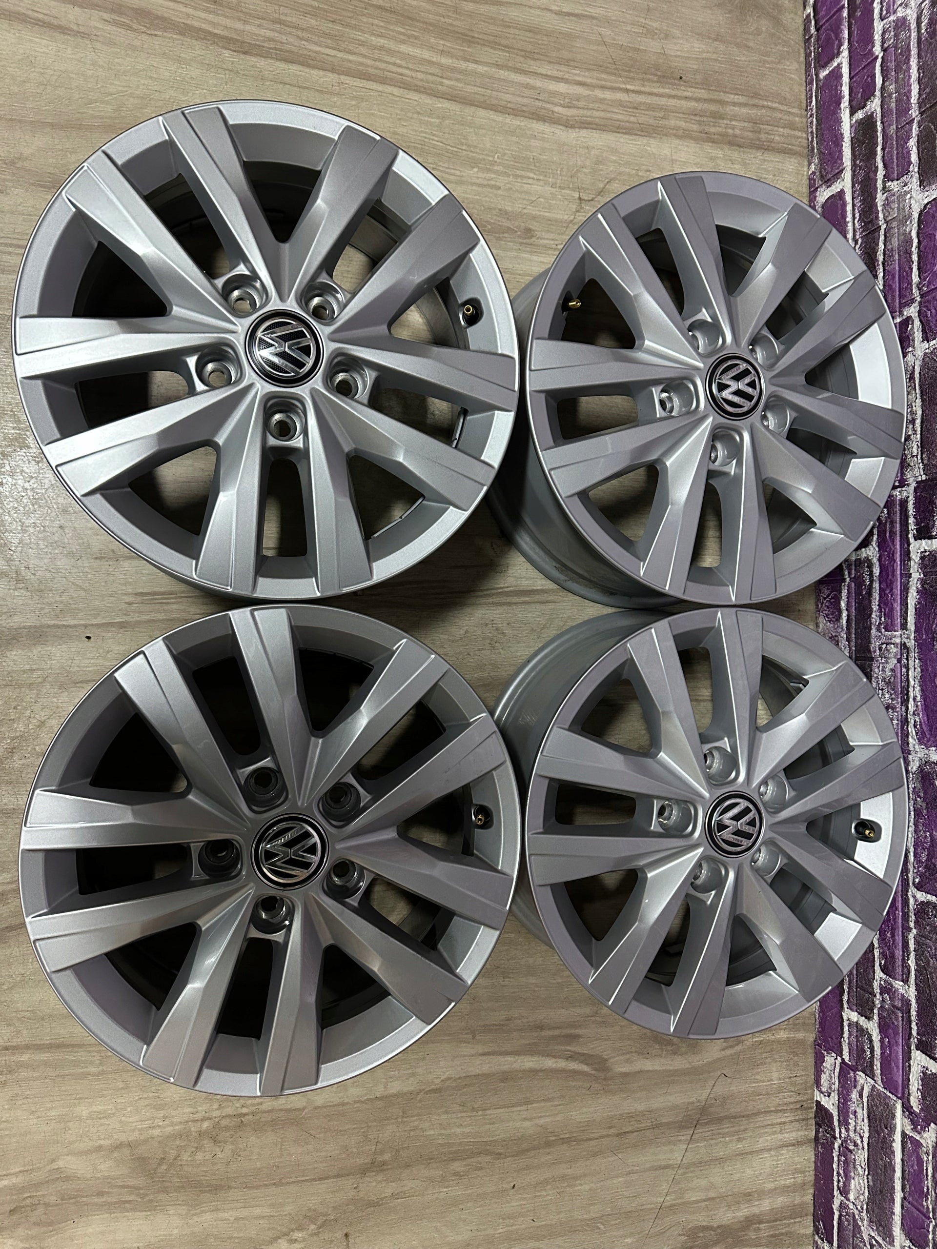  Aluminium rim Volkswagen T6 LT Multivan Transporter T5 16 inch 6.5J 5x120 51ET  product image