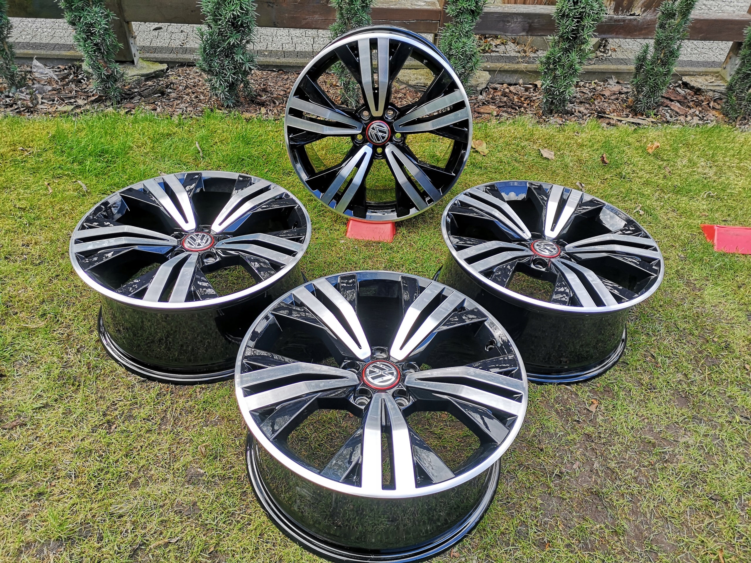 Alu Felge Volkswagen LT Passat T4 18 Zoll 8.0J 5x112 41ET 3G0601025BK