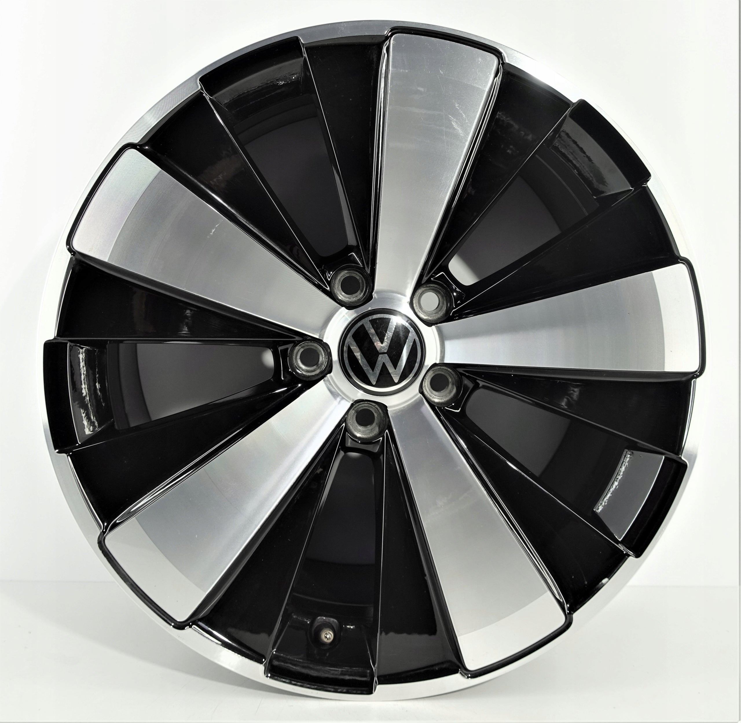 Alu Felge Volkswagen Bora Aluminum rim 18 Zoll 8.0J 5x112 48ET