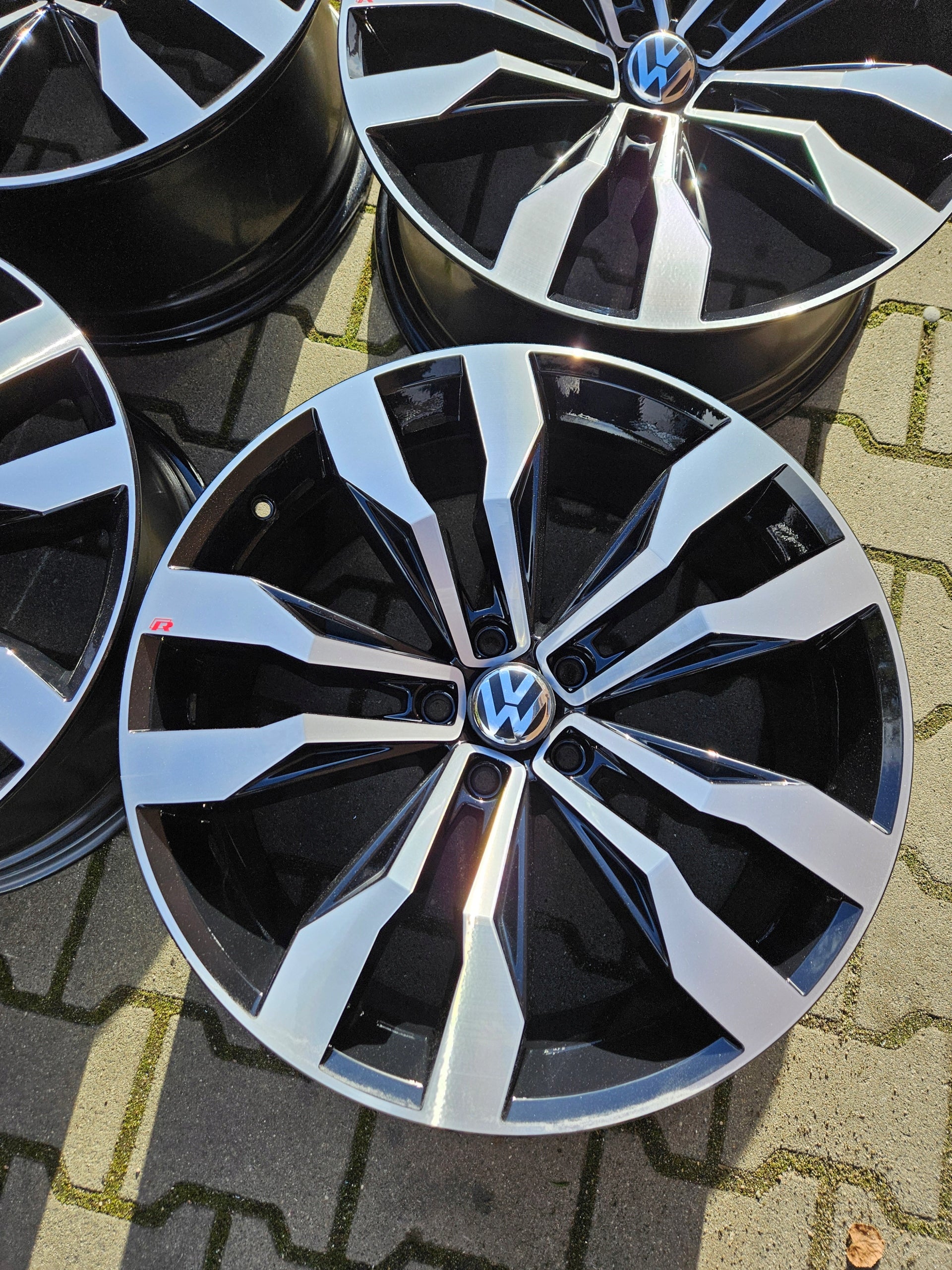 Alu Felge Volkswagen Sportsvan 20 Zoll 8.5J 5x112 38ET 5NA601025G