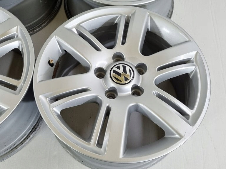 Alu Felge Volkswagen Amarok T4 17 Zoll 8.0J 5x120 49ET 2H0601025D