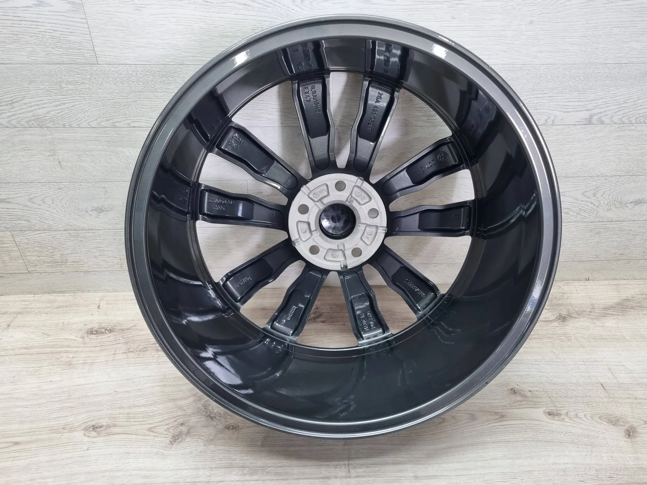 Alu Felge Volkswagen T4 Aluminum rim 19 Zoll 8.0J 5x112 47ET 2GA601025F