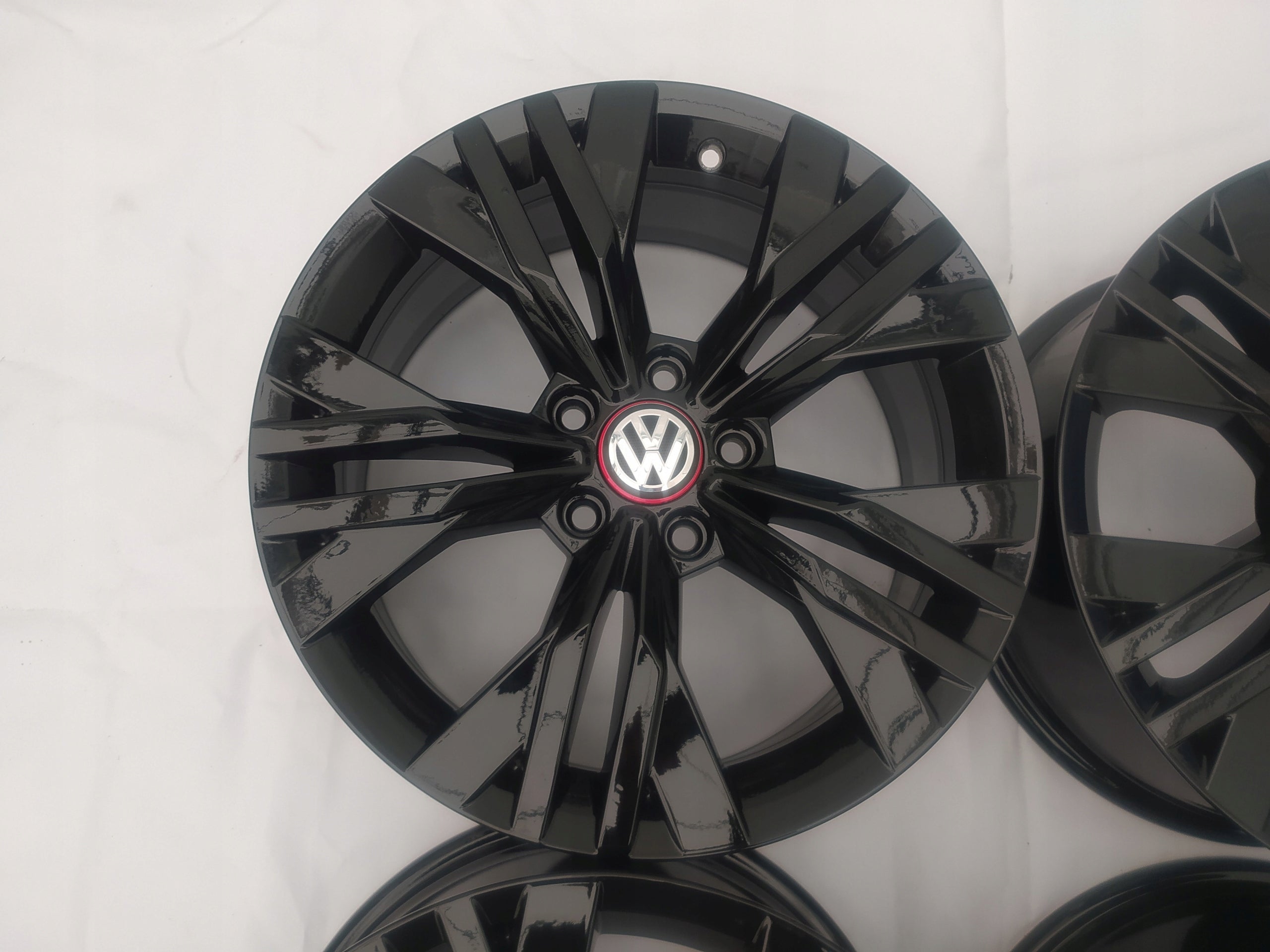 Alu Felge Volkswagen Sharan Tiguan Passat 17 Zoll 7.0J 5x112 38ET