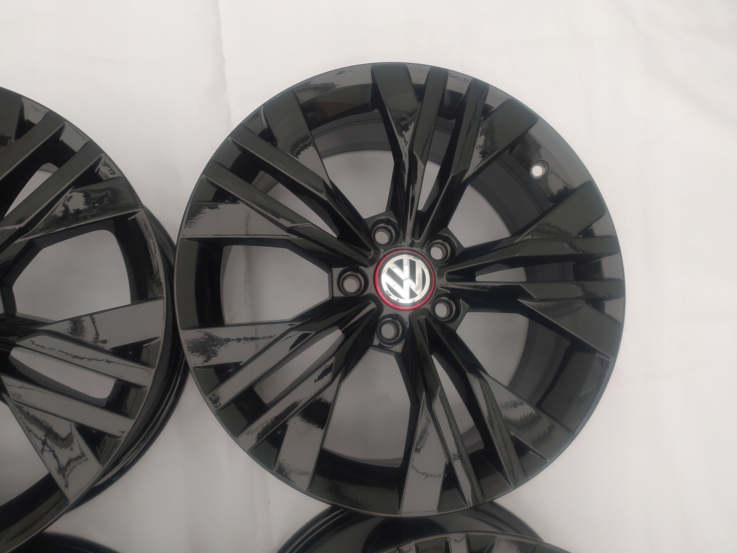 Alu Felge Volkswagen Sharan Tiguan Passat 17 Zoll 7.0J 5x112 38ET