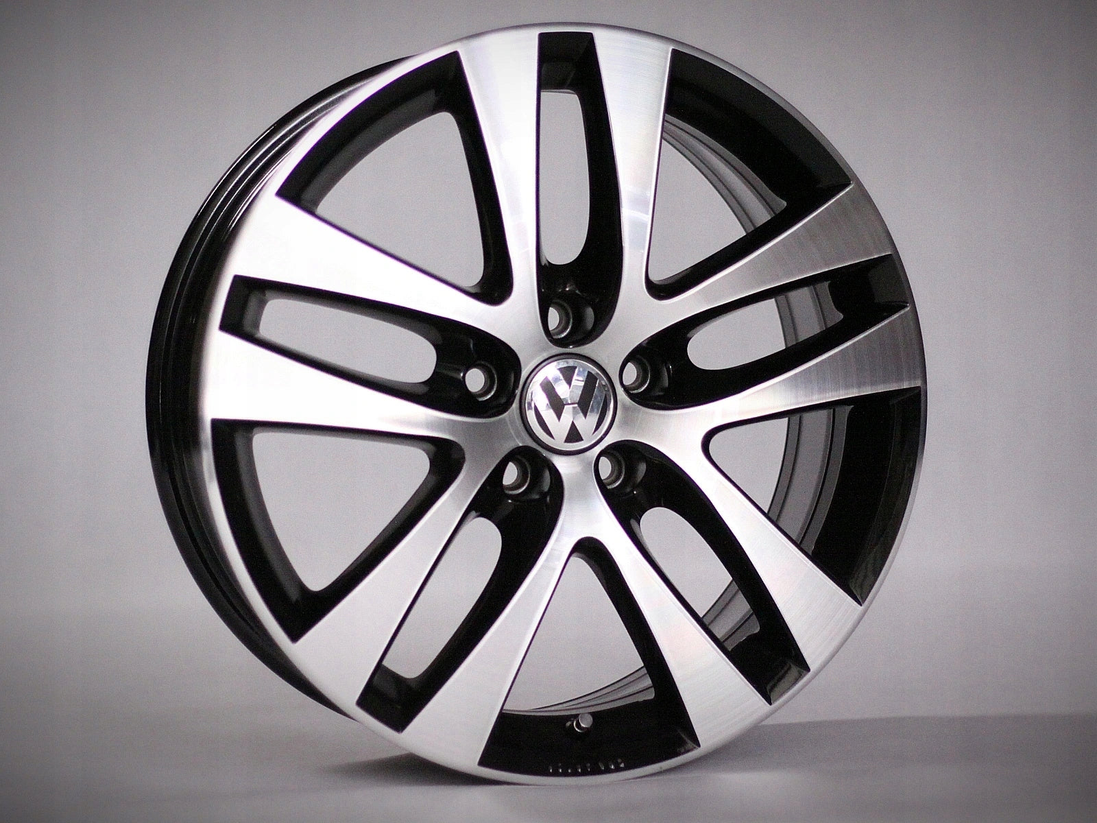 Alu Felge Volkswagen Tiguan Passat T4 Aluminum rim 18 Zoll 7.0J 5x112 43ET