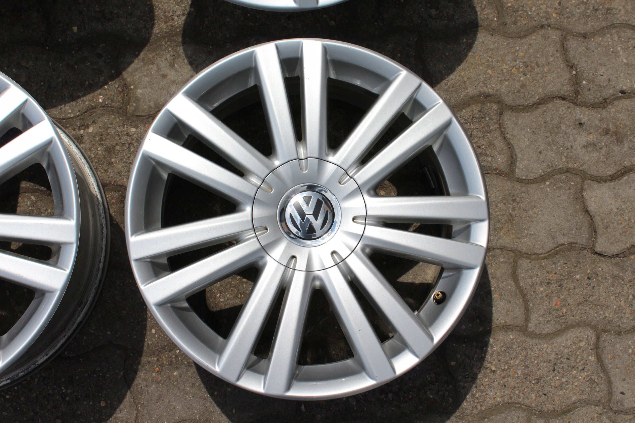 Alu Felge Volkswagen Passat Touran T4 17 Zoll 7.0J 5x112 47ET 1T0601025F