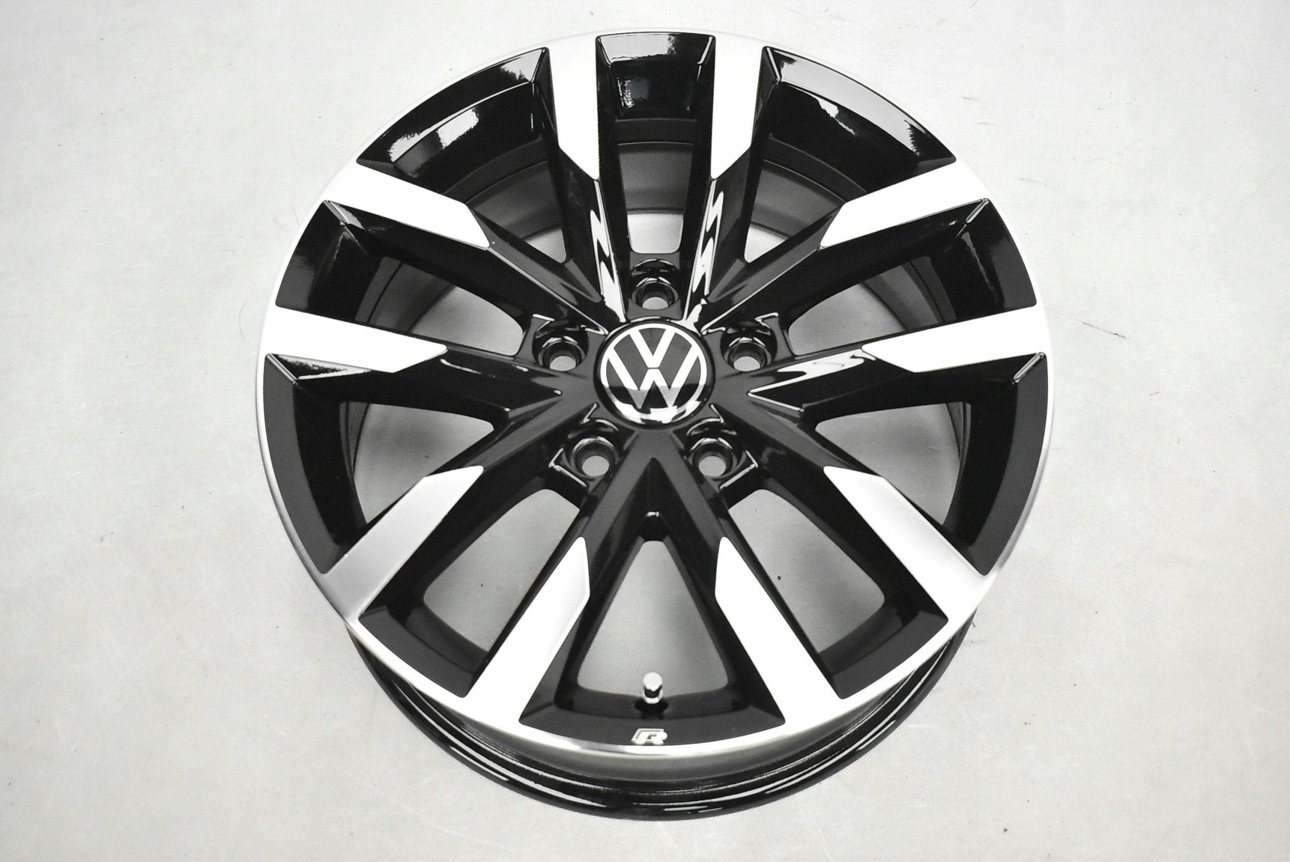 Alu Felge Volkswagen Passat T4 16 Zoll 6.5J 5x112 41ET 3G0601025BM