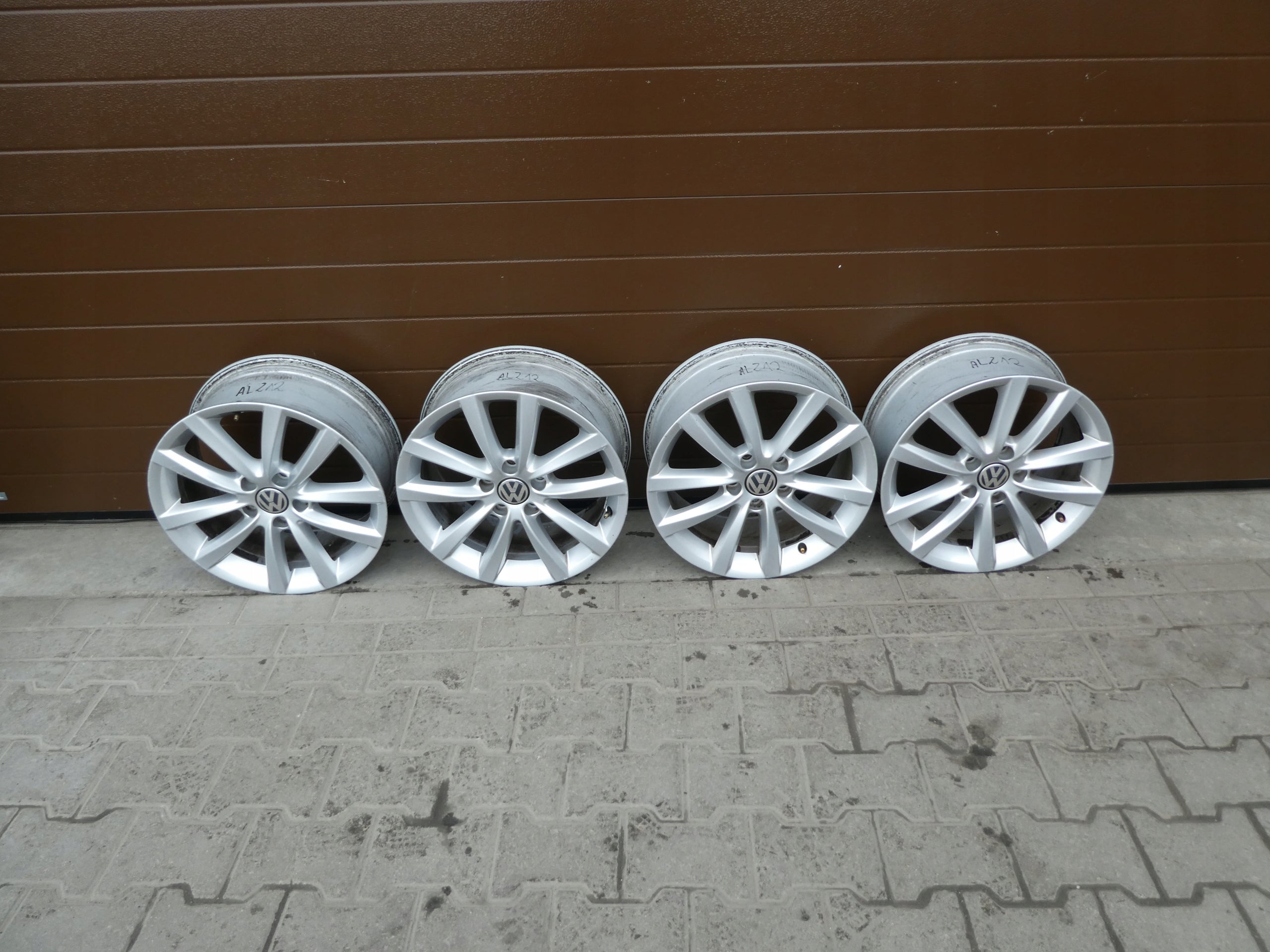 Alu Felge Volkswagen Passat T4 Aluminum rim 17 Zoll 7.5J 5x112 3AA601025C