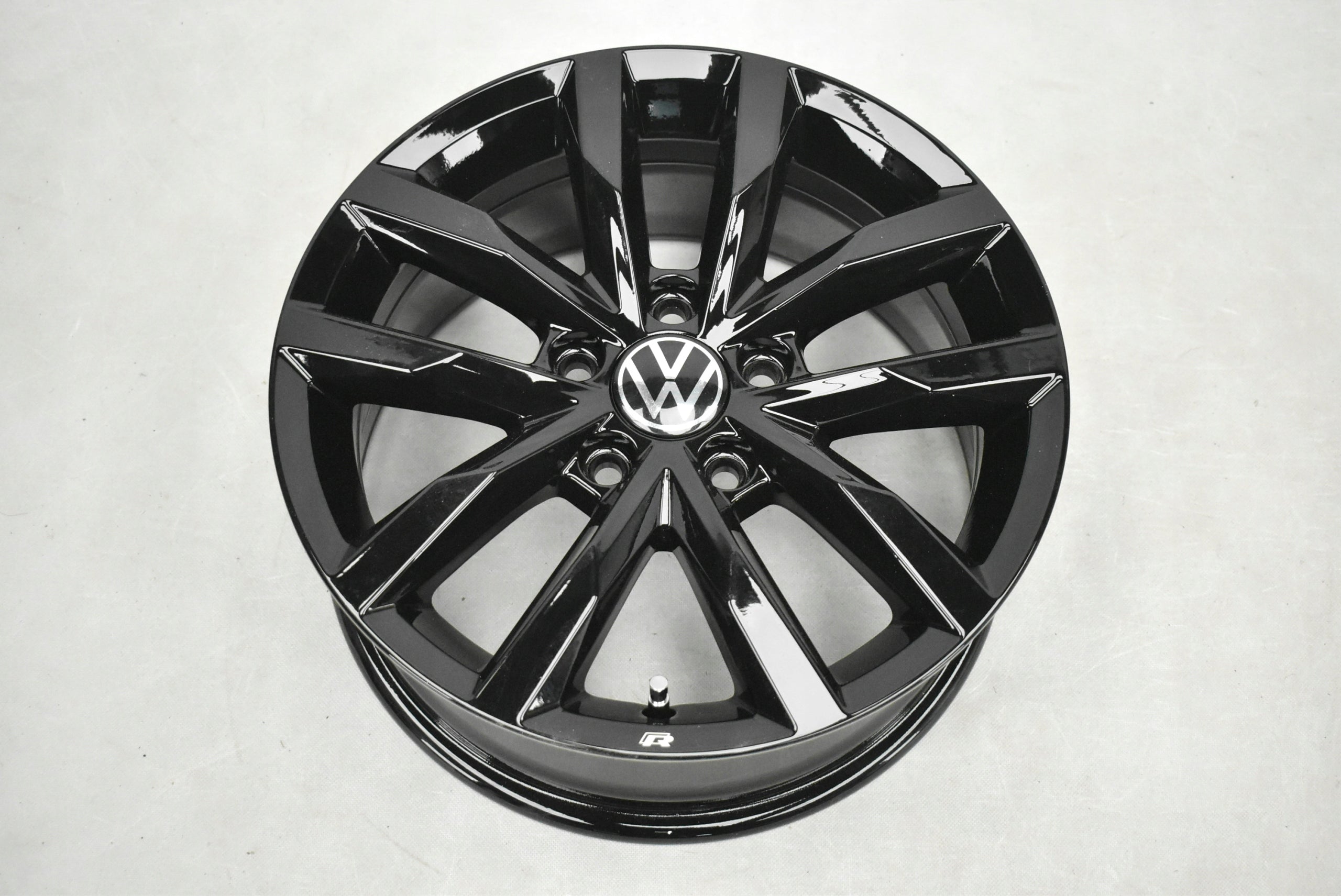 Alu Felge Volkswagen Passat T4 Aluminum rim 16 Zoll 6.5J 5x112 41ET 3G0601025