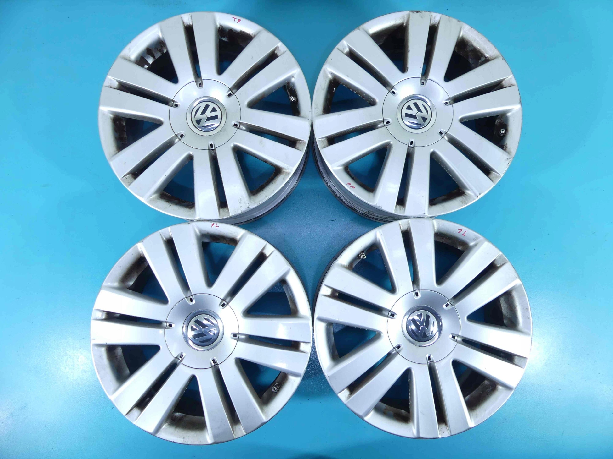 Alu Felge Volkswagen Passat Aluminum rim 16 Zoll 7.0J 5x112 45ET