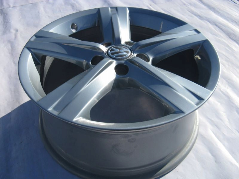 Alu Felge Volkswagen Passat Aluminum rim 17 Zoll 7.5J 5x112 47ET 3AA601025E