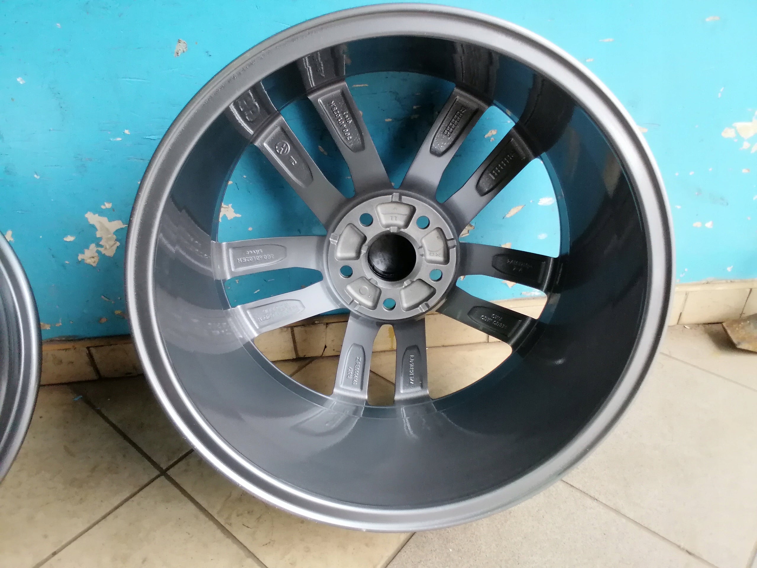 Alu Felge Volkswagen Passat Aluminum rim 18 Zoll 8.0J 5x112 44ET 3G0601025K