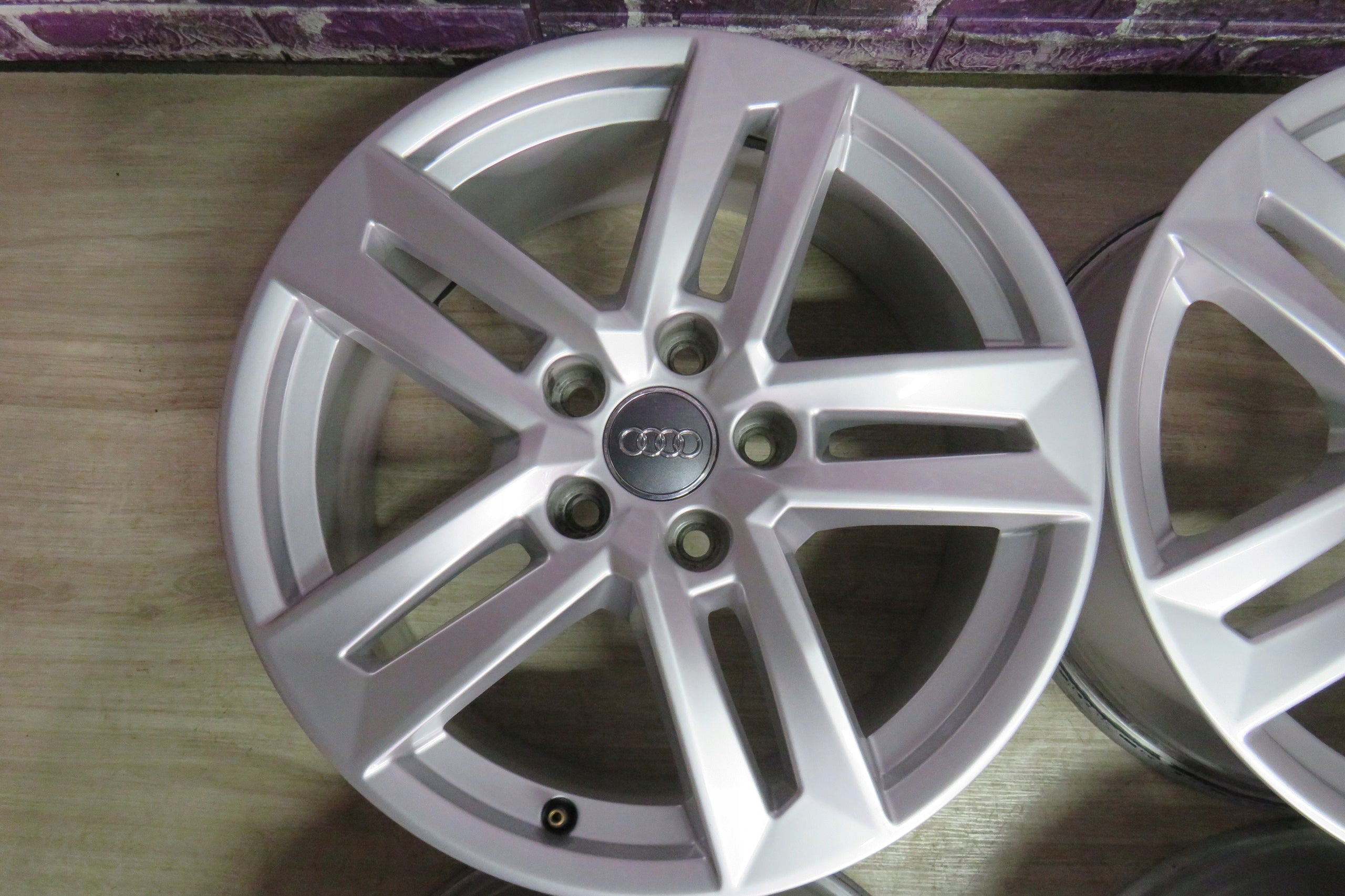 Alu Felge Volkswagen Passat Aluminum rim 17 Zoll 7.0J 5x112 42ET