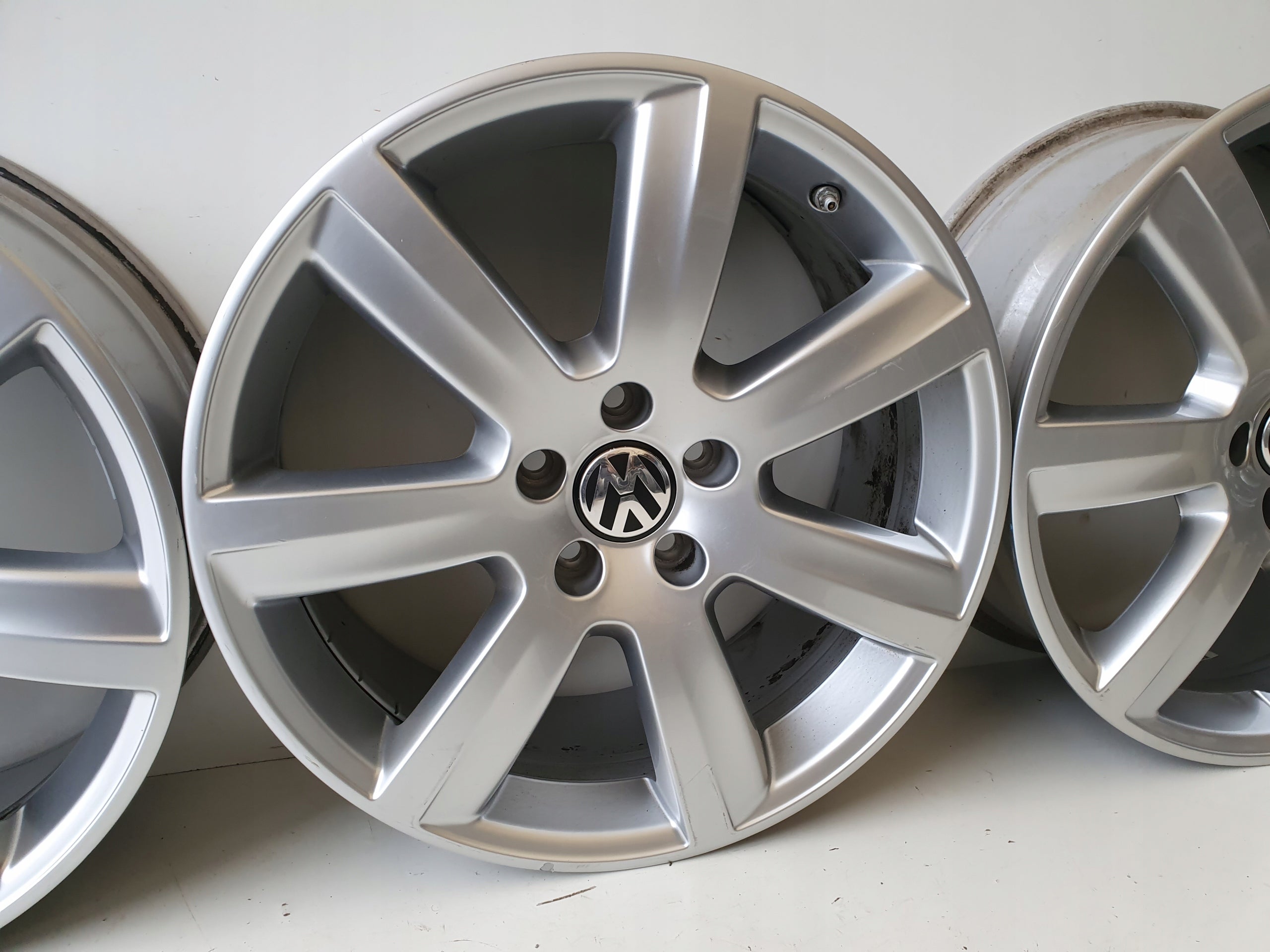 Alu Felge Volkswagen Phaeton T4 Aluminum rim 18 Zoll 7.5J 5x112 3D0601025AM