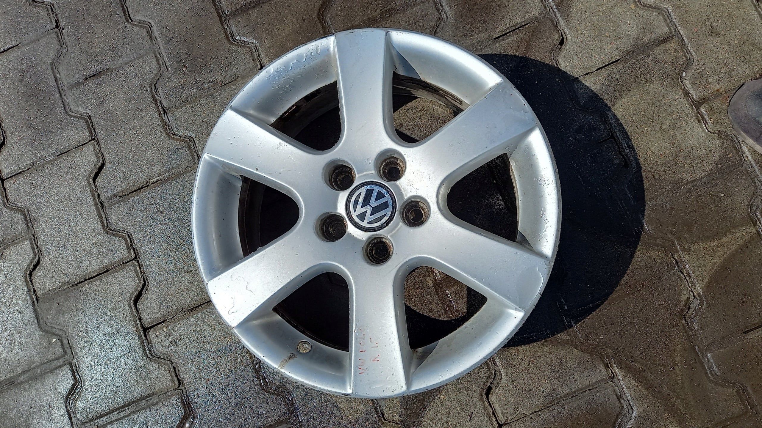 Alu Felge Volkswagen Polo T4 Aluminum rim 15 Zoll 6.0J 5x100