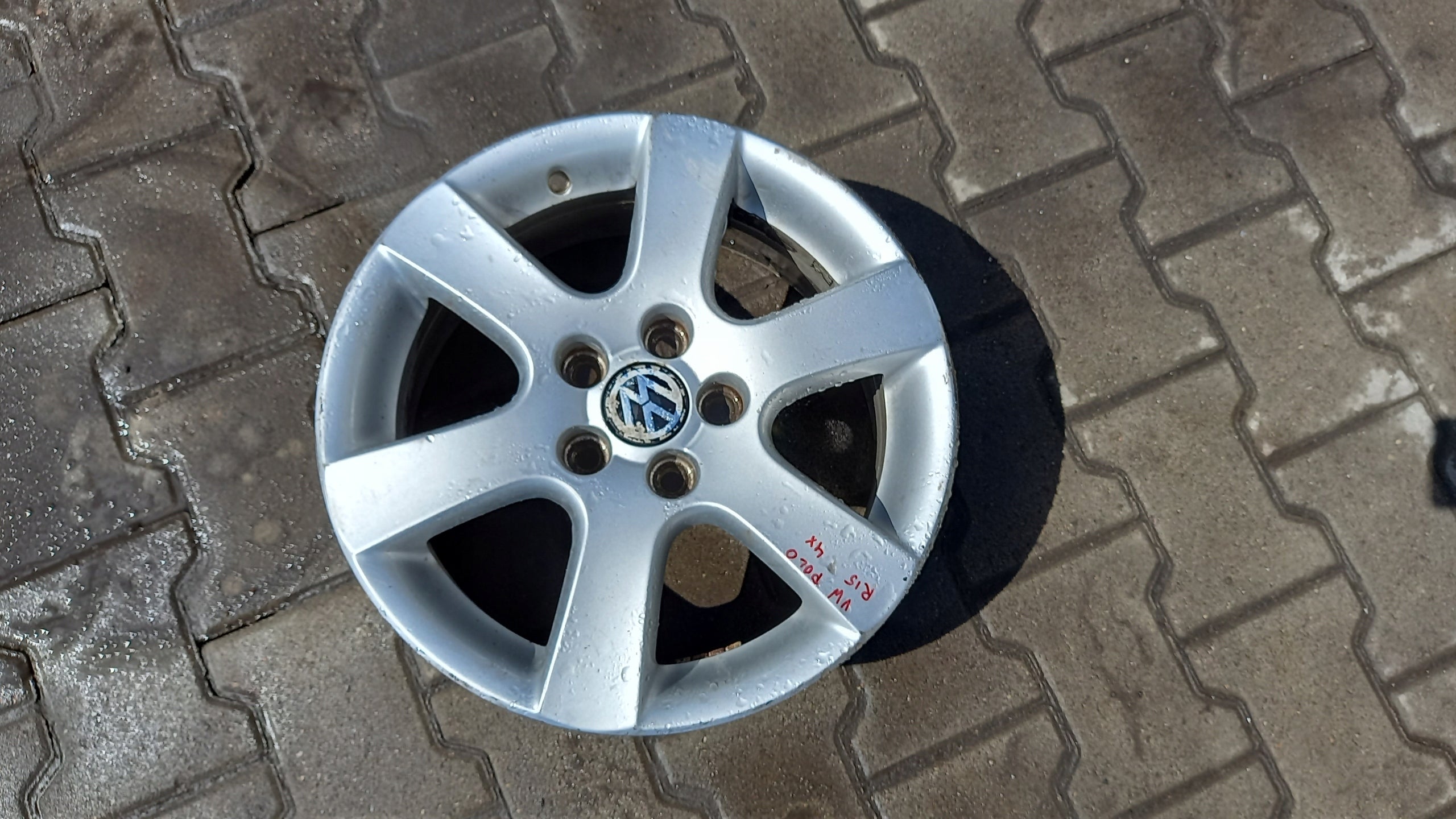 Alu Felge Volkswagen Polo T4 Aluminum rim 15 Zoll 6.0J 5x100