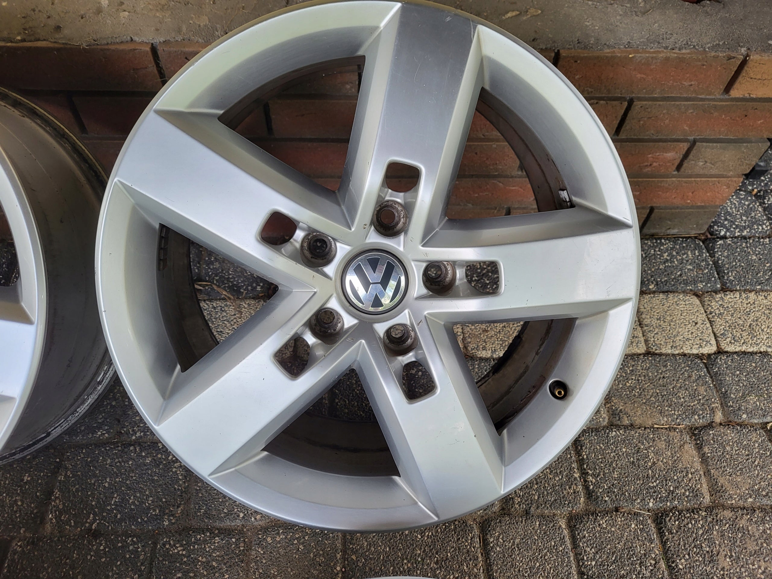 Alu Felge Volkswagen Touareg T5 19 Zoll 8.5J 5x130 59ET 7P6601025AE