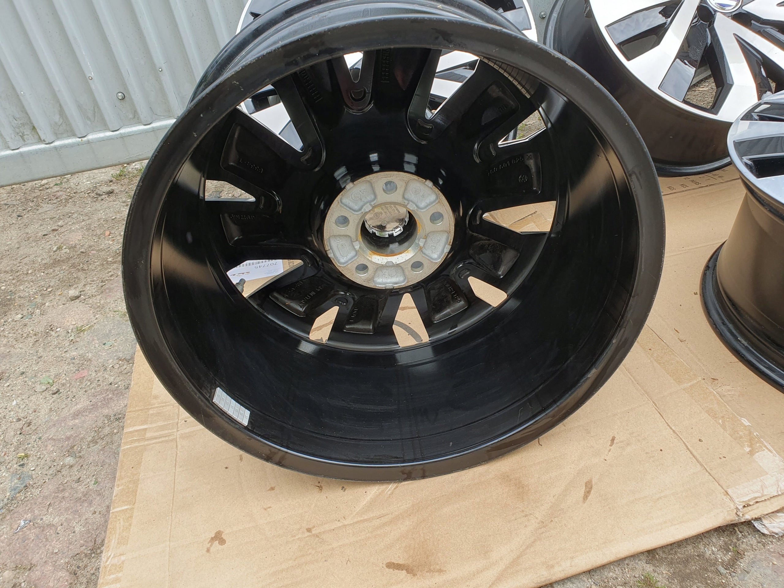 Alu Felge Volkswagen Touareg T2 18 Zoll 8.0J 5x112 25ET 760601025M