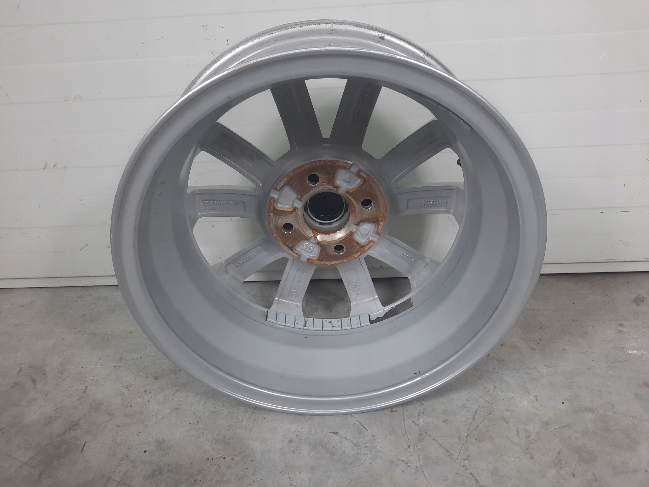 Alu Felge Volkswagen Up T4 Aluminum rim 15 Zoll 5.5J 4x100 41ET 1S0601025AP