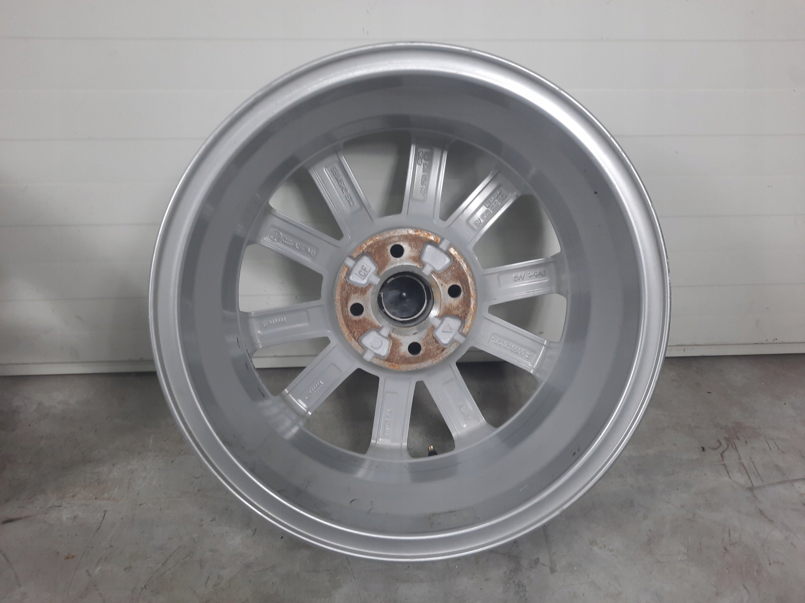 Alu Felge Volkswagen Up T4 Aluminum rim 15 Zoll 5.5J 4x100 41ET 1S0601025AP