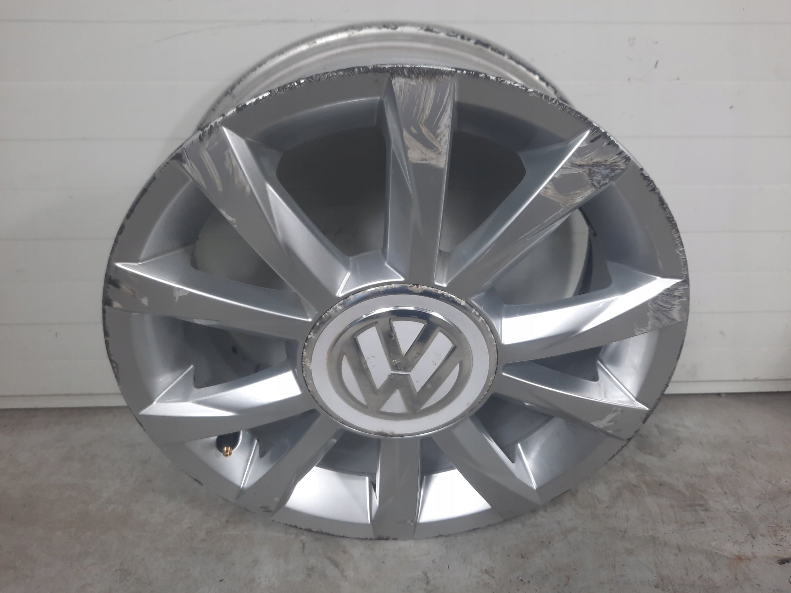 Alu Felge Volkswagen Up T4 Aluminum rim 15 Zoll 5.5J 4x100 41ET 1S0601025AP