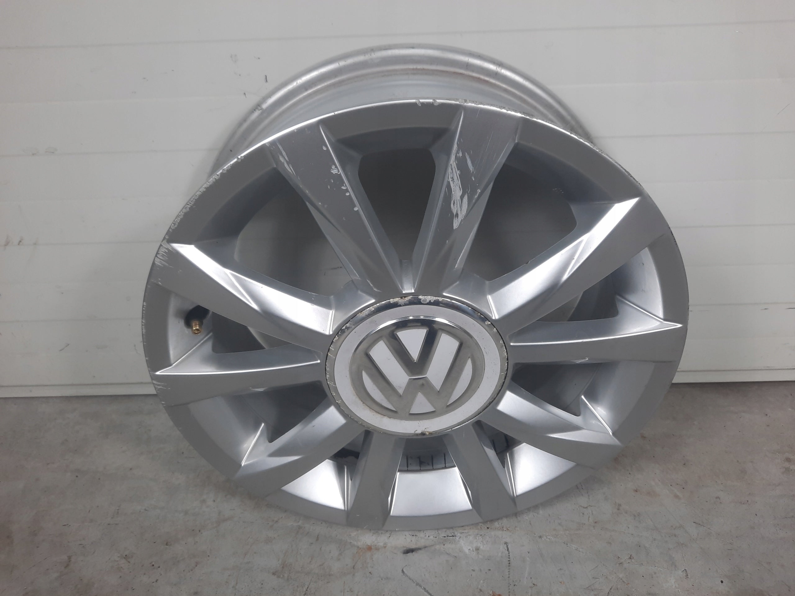 Alu Felge Volkswagen Up T4 Aluminum rim 15 Zoll 5.5J 4x100 41ET 1S0601025AP