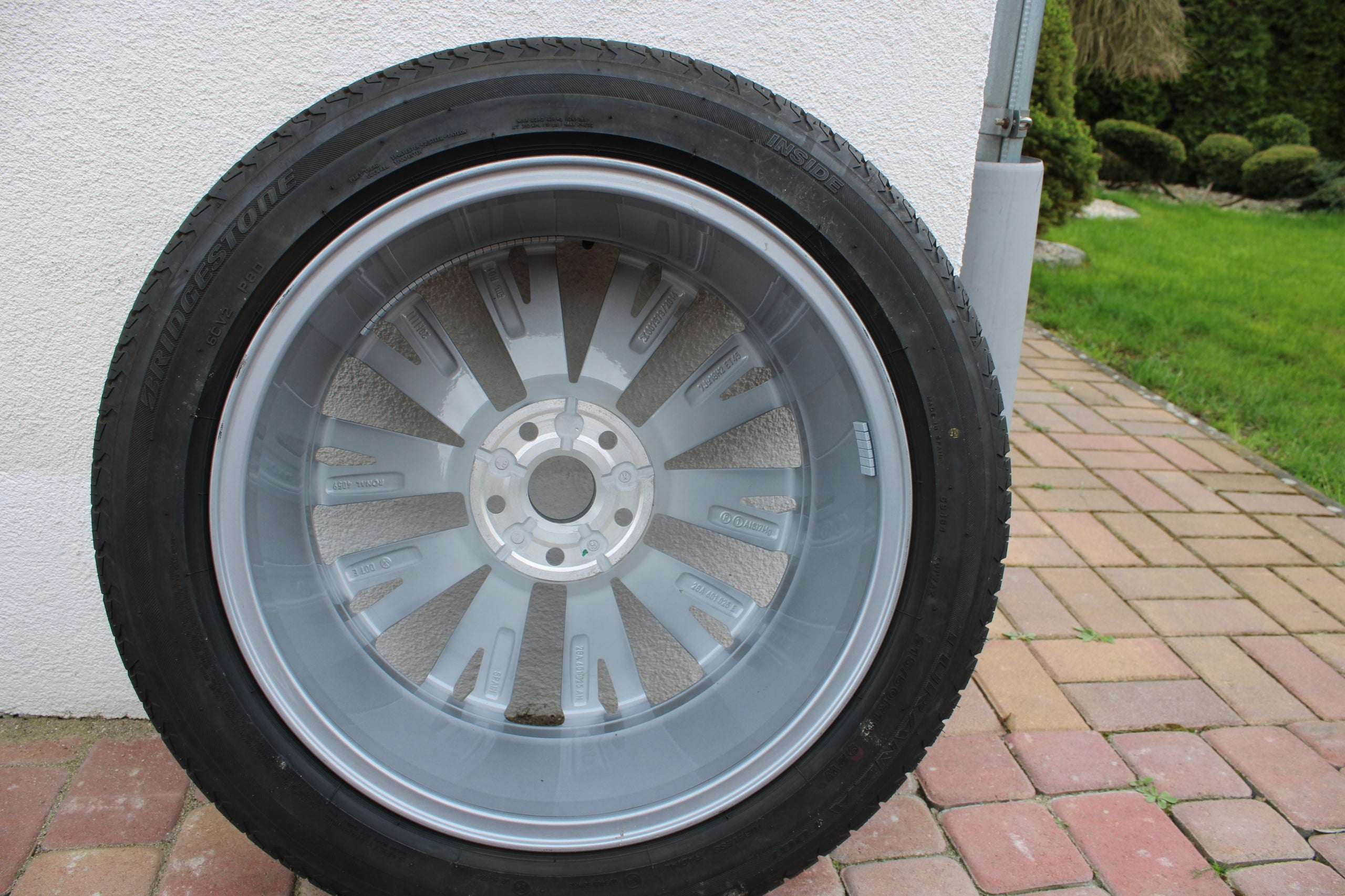 1x Alu Felge Volkswagen T4 Aluminum rim 18 Zoll 7.0J 5x112 2GA601025E