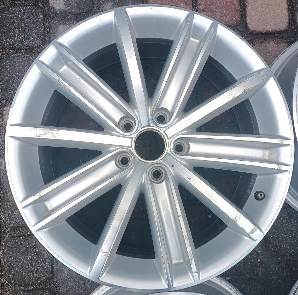 Alu Felge Volkswagen Tiguan Aluminum rim 18 Zoll 7.0J 5x112 43ET 5N0601025AF