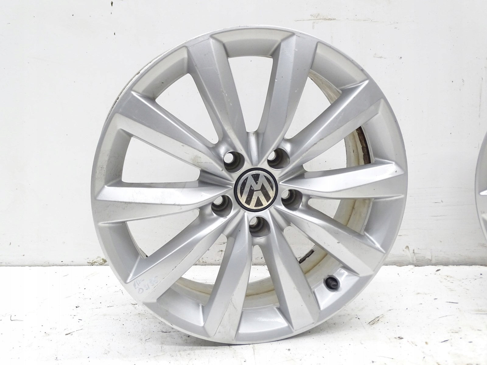 Alu Felge Volkswagen Sharan Tiguan T4 17 Zoll 7.0J 5x112 43ET 5N0601025AN