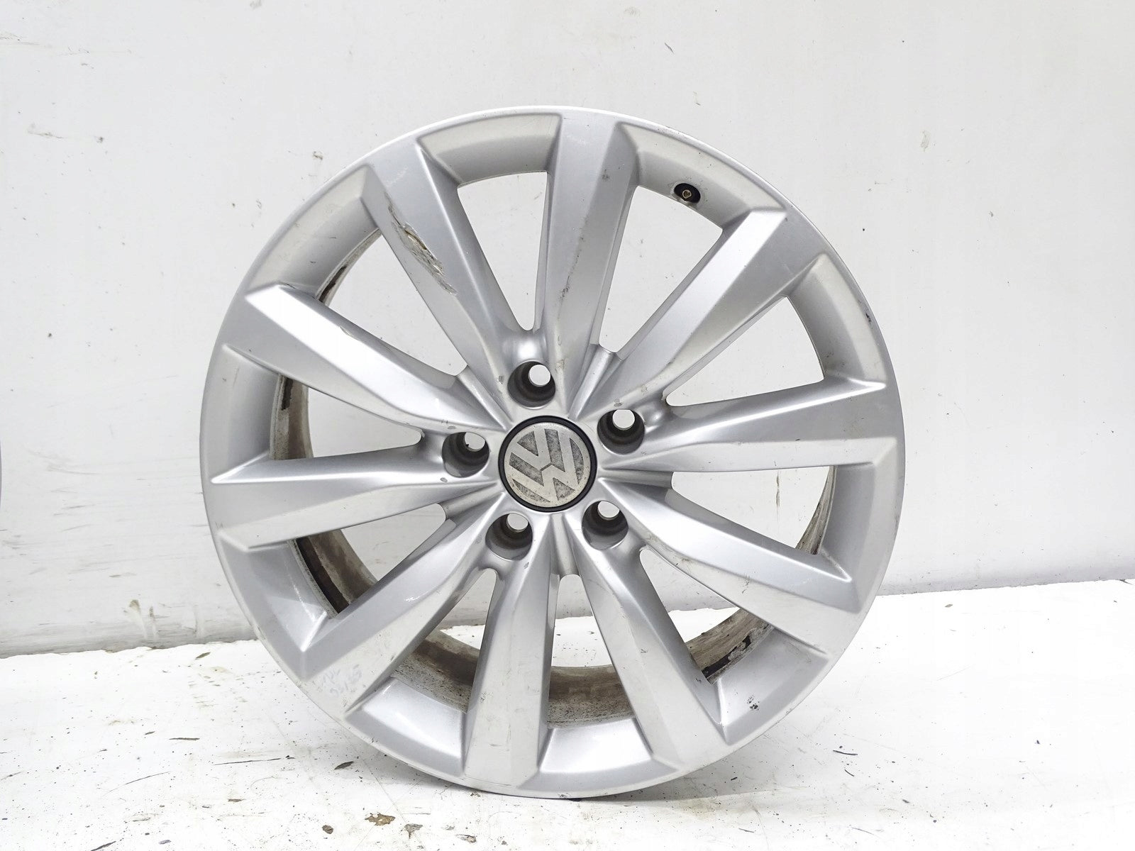 Alu Felge Volkswagen Sharan Tiguan T4 17 Zoll 7.0J 5x112 43ET 5N0601025AN