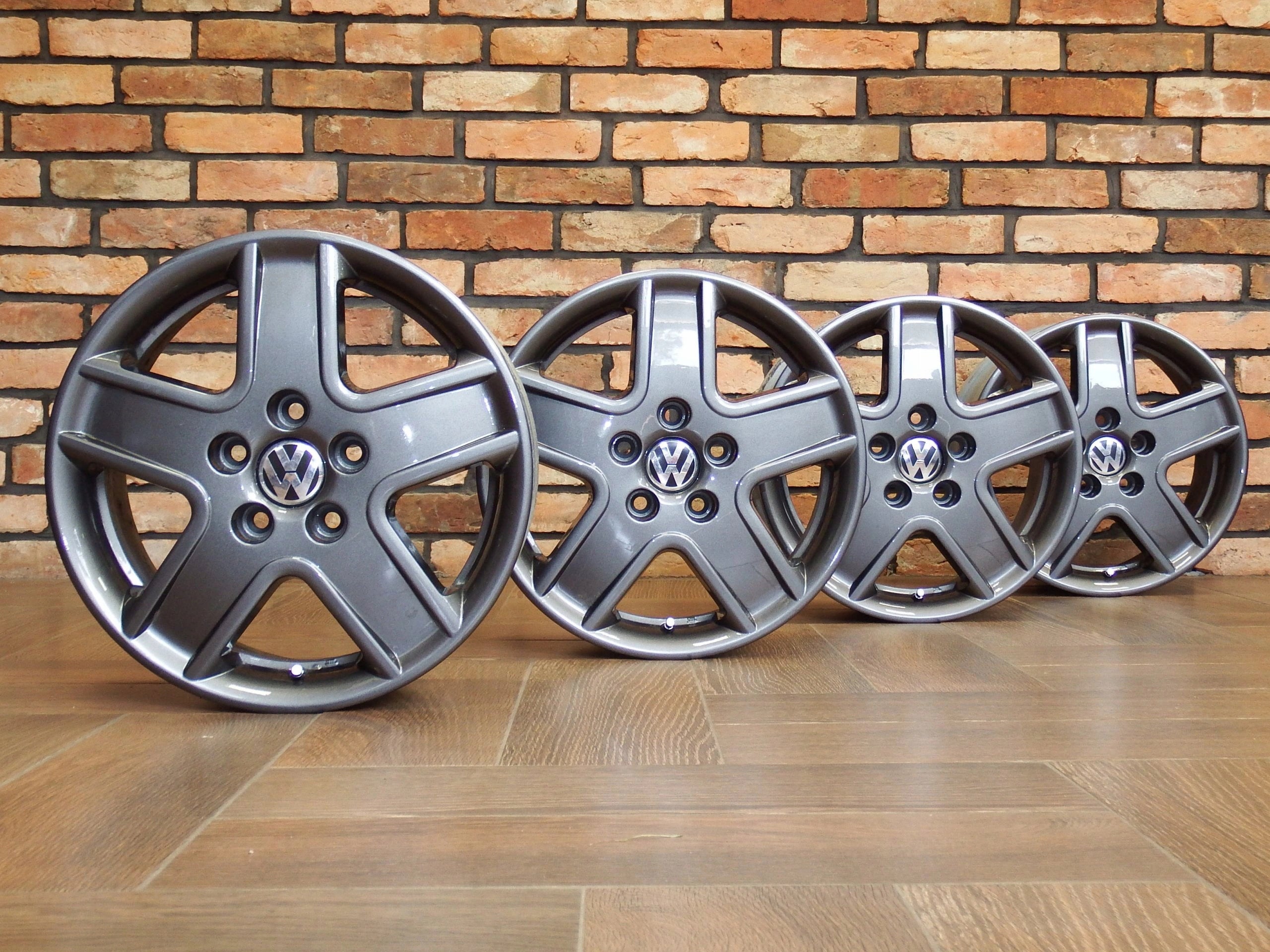  Alu rim Volkswagen Sharan T5 Aluminum rim 16 inch 7.0J 5x112 59ET  product image