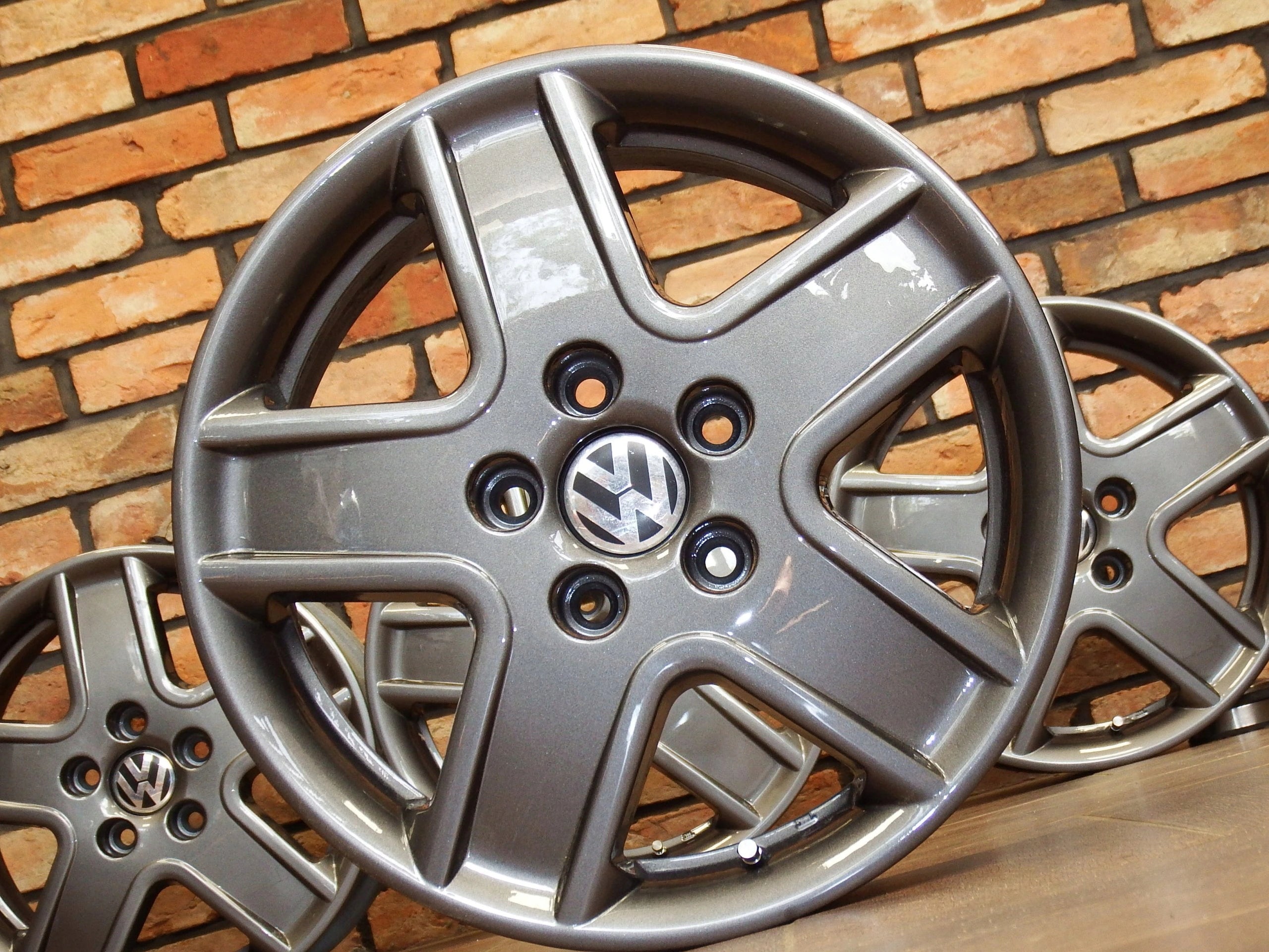 Alu Felge Volkswagen Sharan T5 Aluminum rim 16 Zoll 7.0J 5x112 59ET