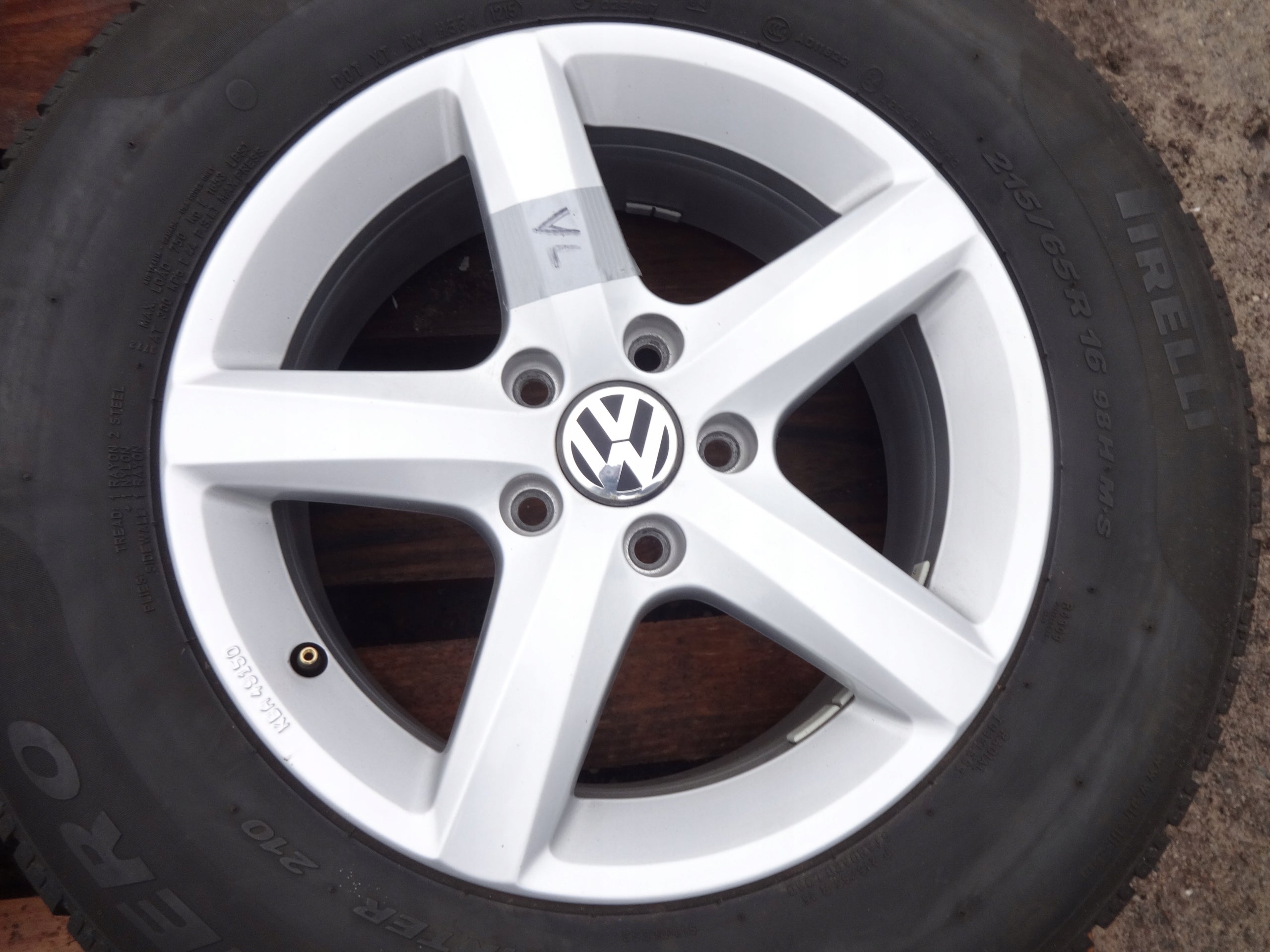 Alu Felge Volkswagen Sharan Tiguan Aluminum rim 16 Zoll 6.5J 5x112 7N0071496B