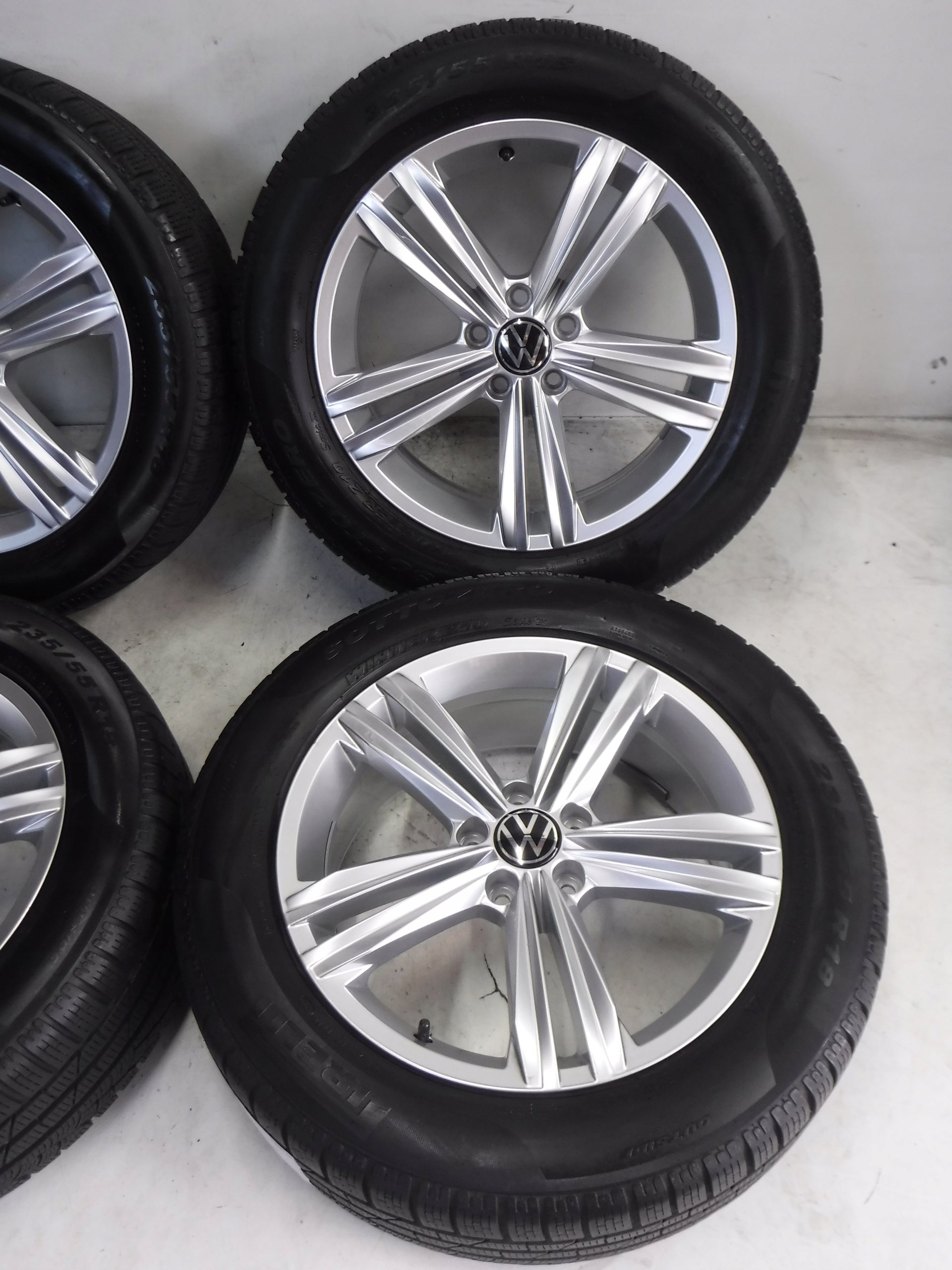 Alu Felge Volkswagen Sharan Tiguan 18 Zoll 7.0J 5x112 43ET 5NA601025M