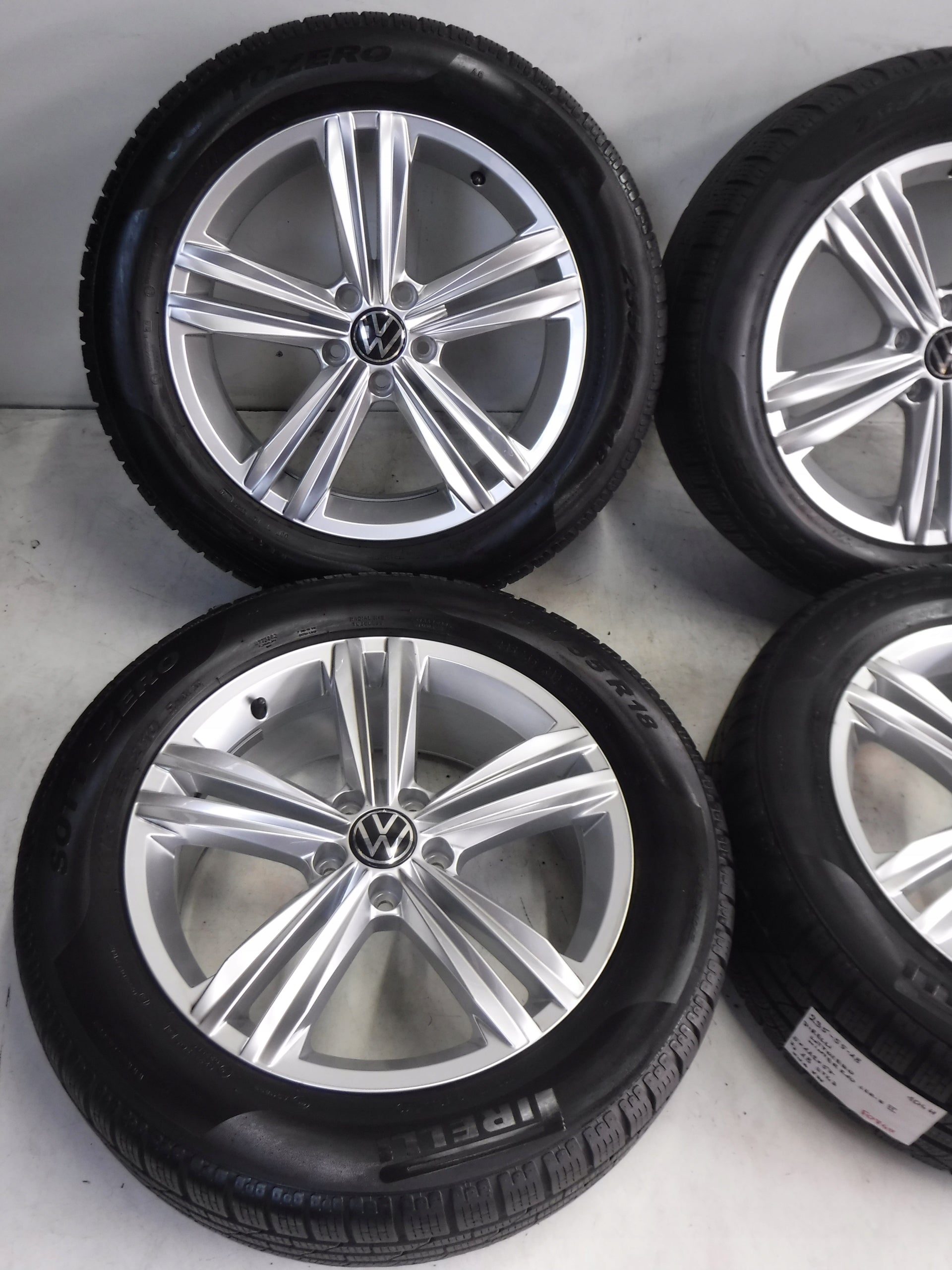 Alu Felge Volkswagen Sharan Tiguan 18 Zoll 7.0J 5x112 43ET 5NA601025M