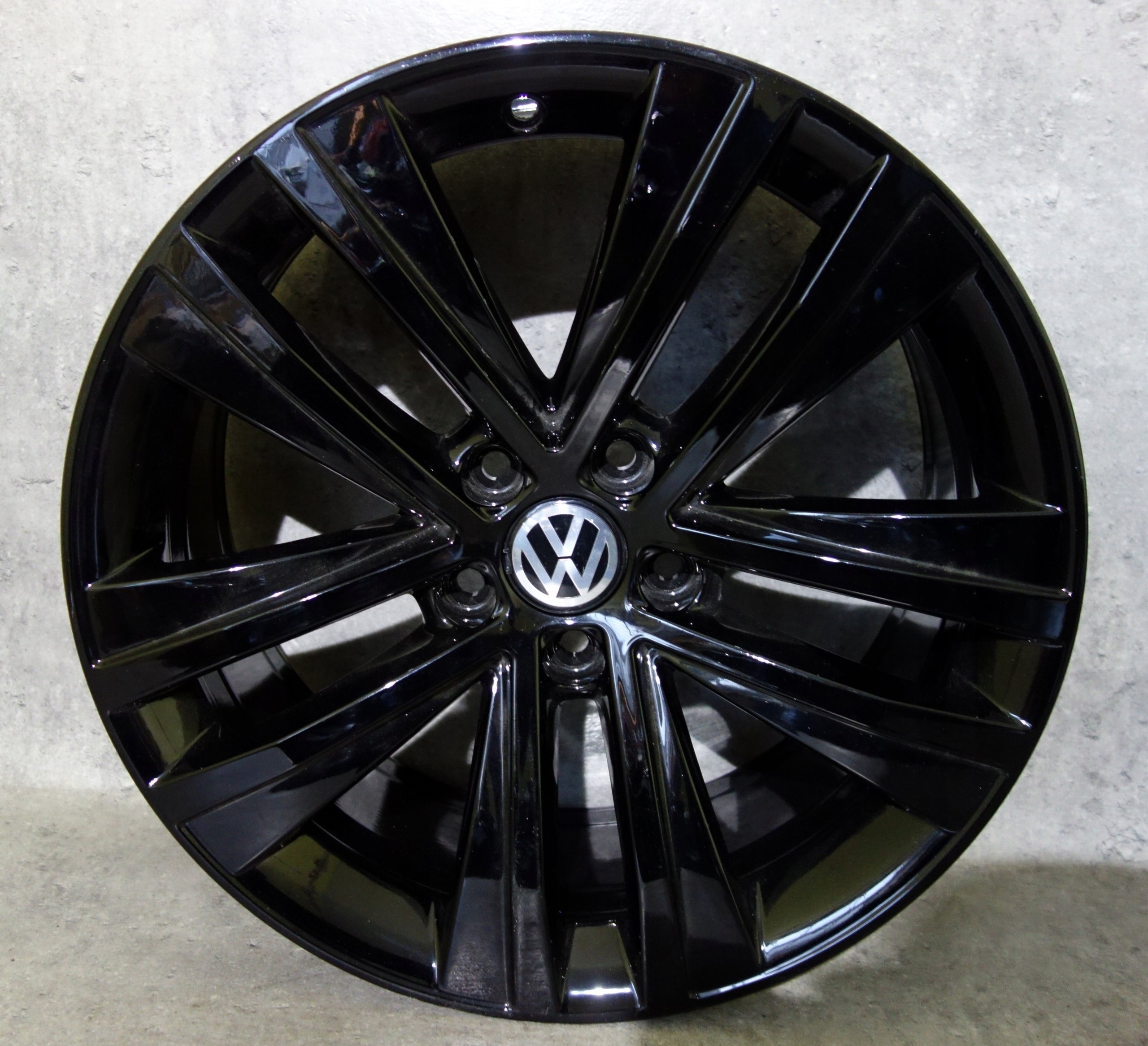 Alu Felge Volkswagen Sharan Aluminum rim 18 Zoll 7.5J 5x112 35ET 7N0601025F