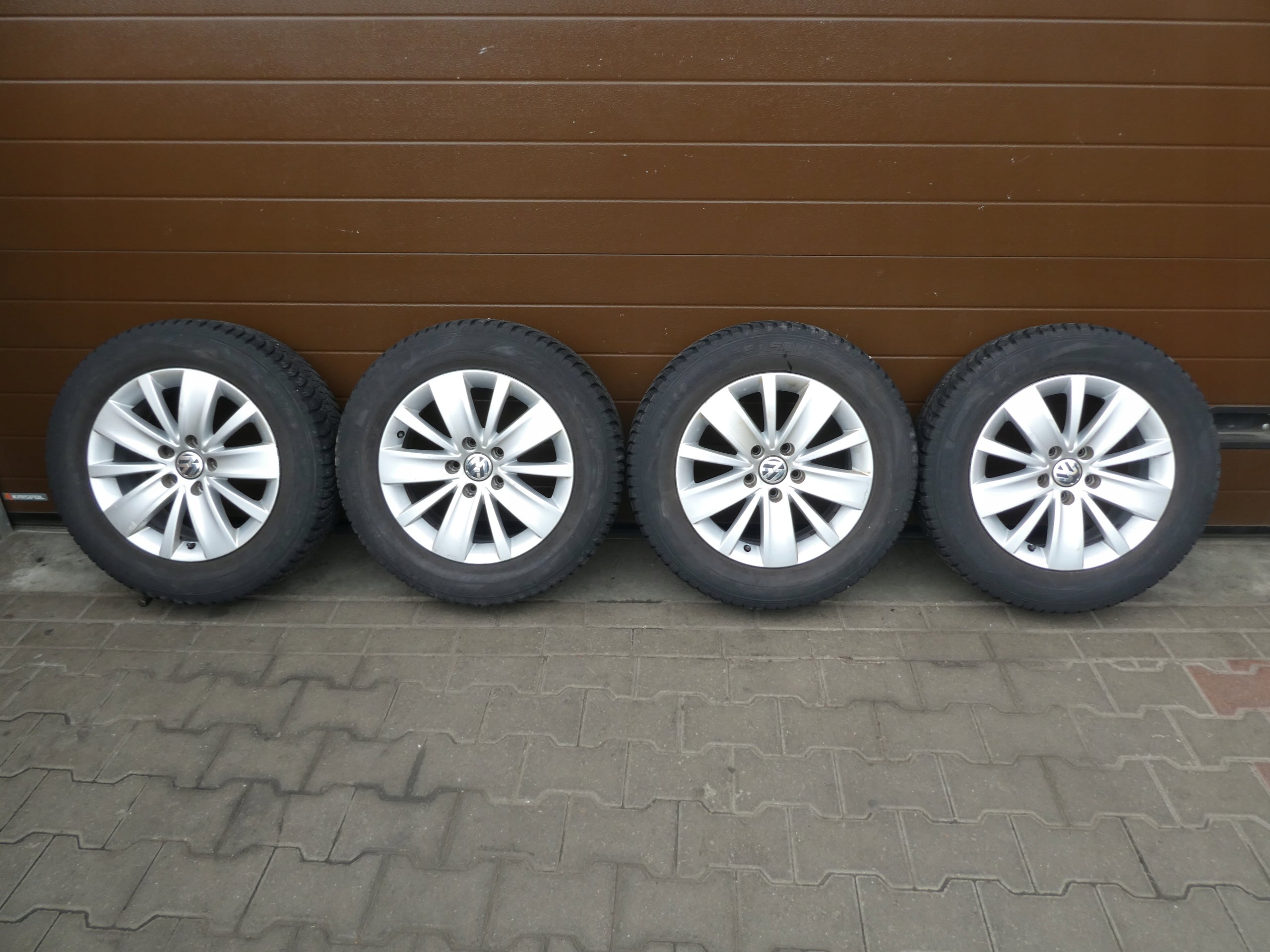 Alu Felge Volkswagen Sharan Aluminum rim 16 Zoll 6.5J 5x112 7N0601025A