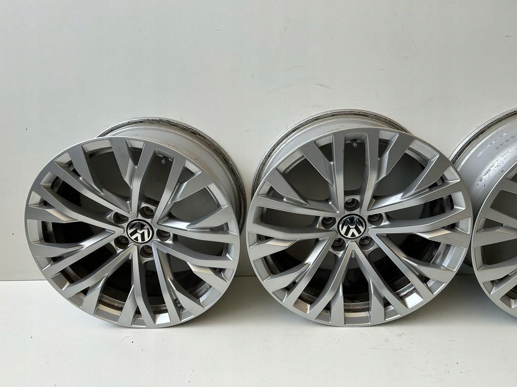 Alu Felge Volkswagen T2 Touareg Aluminum rim 18 Zoll 8.0J 5x112 760601025H