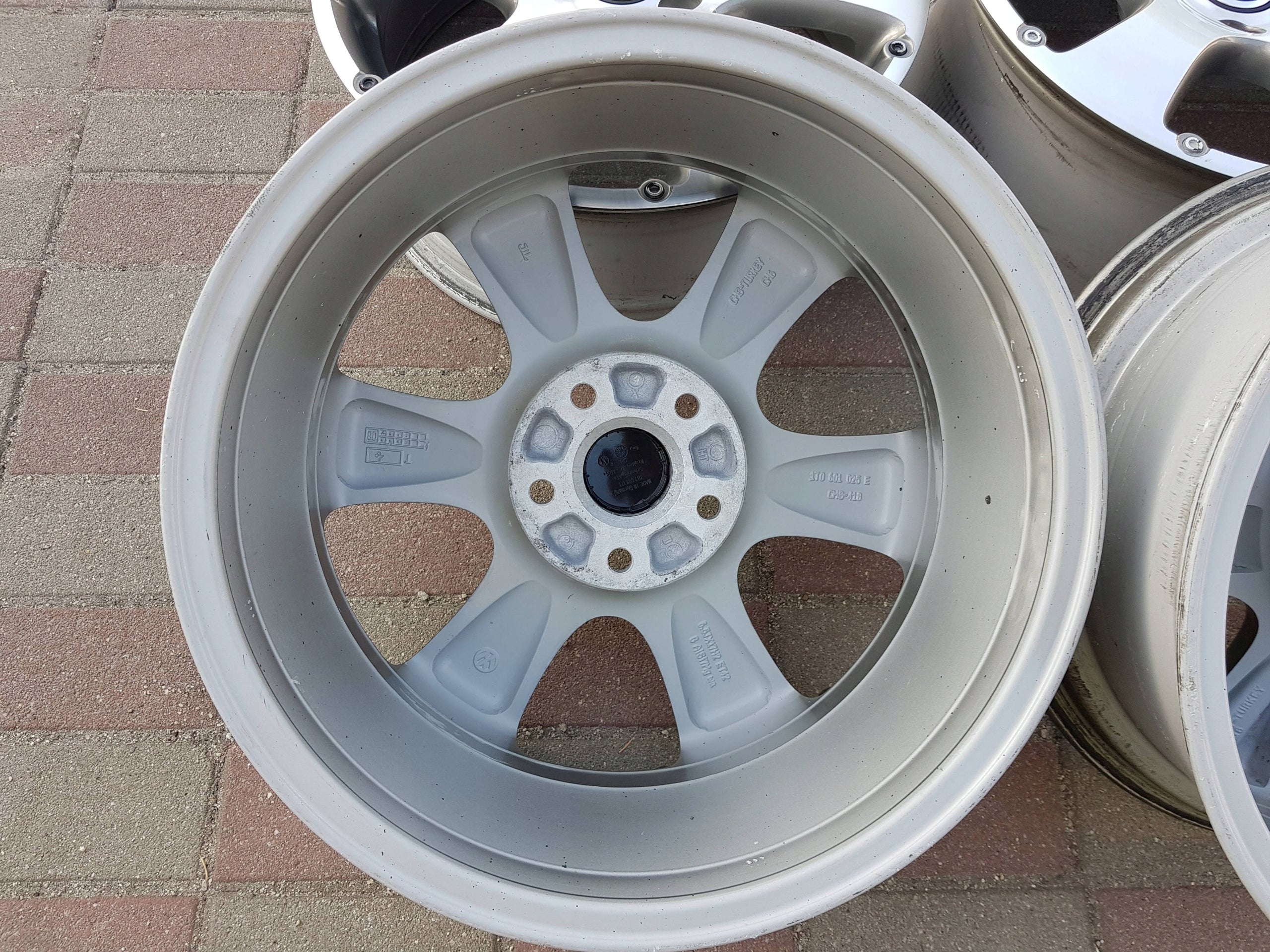 Alu Felge Volkswagen T4 T3 Touran 17 Zoll 8.0J 5x112 37ET 1T0601025E