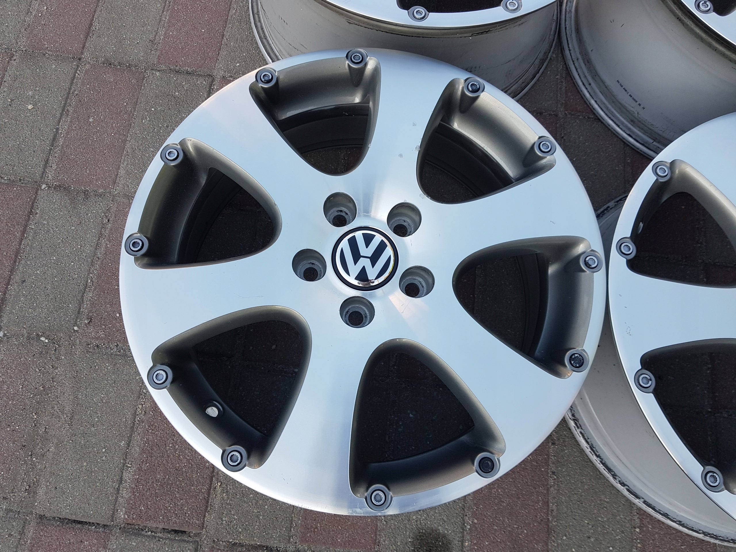 Alu Felge Volkswagen T4 T3 Touran 17 Zoll 8.0J 5x112 37ET 1T0601025E