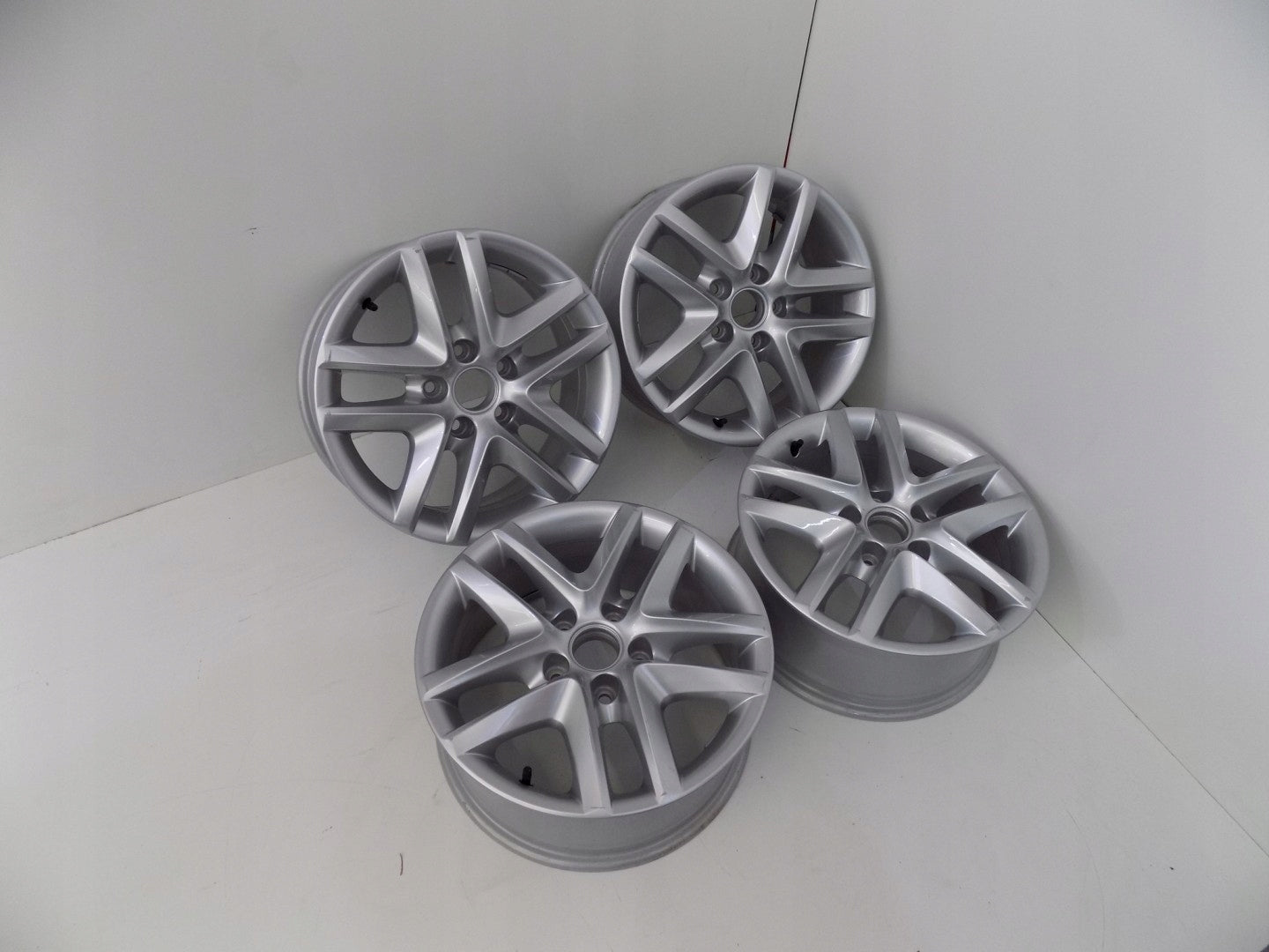 Alu Felge Volkswagen T3 Tiguan Aluminum rim 16 Zoll 6.5J 5x112 33ET 5N0601025