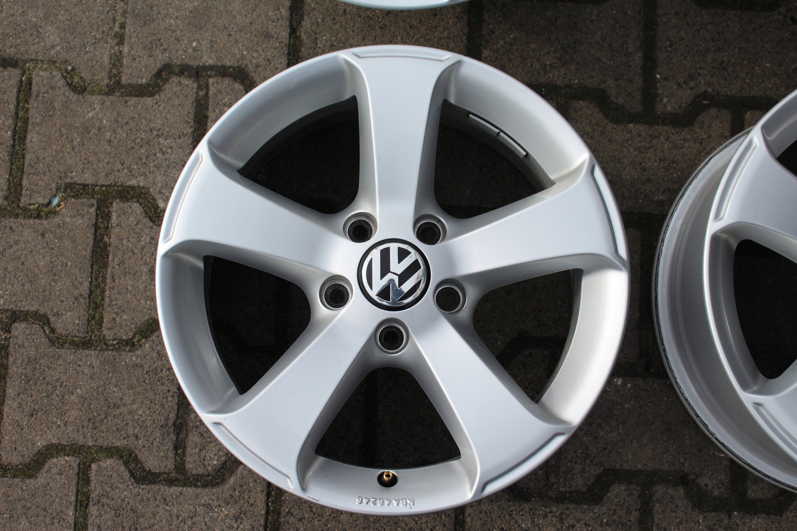 Alu Felge Volkswagen T3 Tiguan 16 Zoll 6.5J 5x112 33ET 7N0071496A