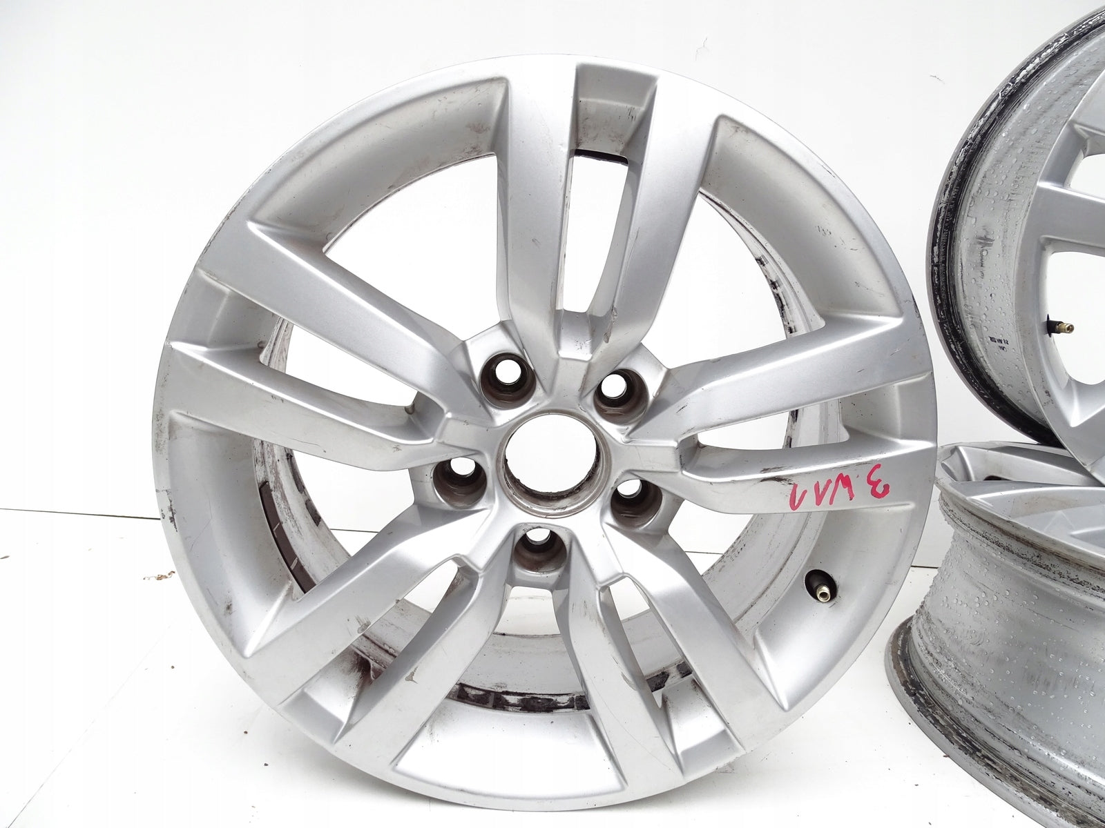 Alu Felge Volkswagen T3 Tiguan Aluminum rim 16 Zoll 6.5J 5x112 5N0601025RF