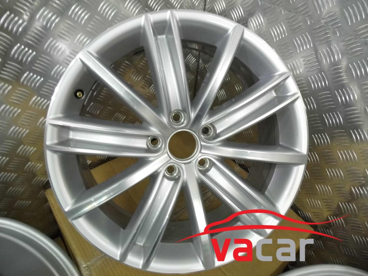 Alu Felge Volkswagen Tiguan T4 18 Zoll 7.0J 5x112 43ET 5N0601025AF